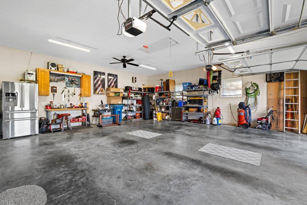 2713 Fairway Drive Draper VA 24324
