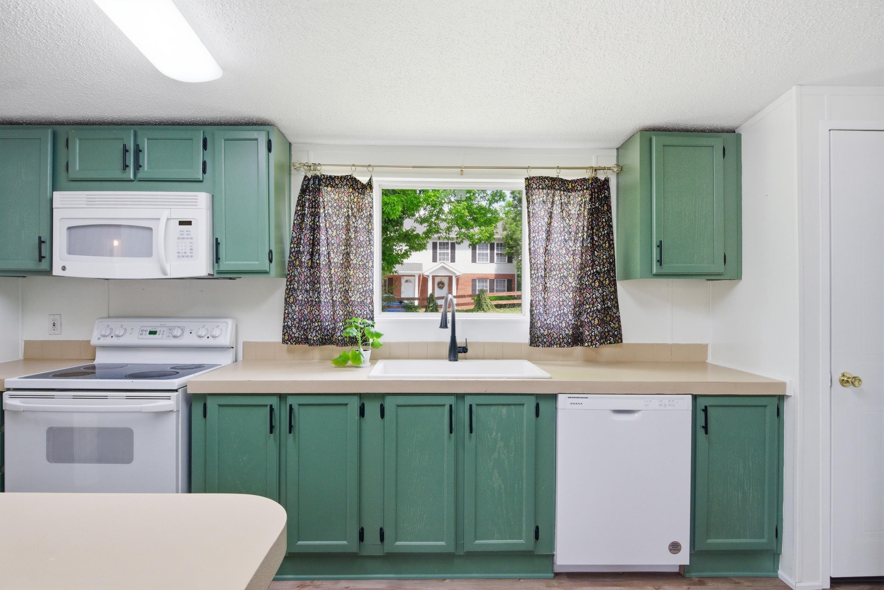 670 Liberty Street NE Christiansburg VA 24073