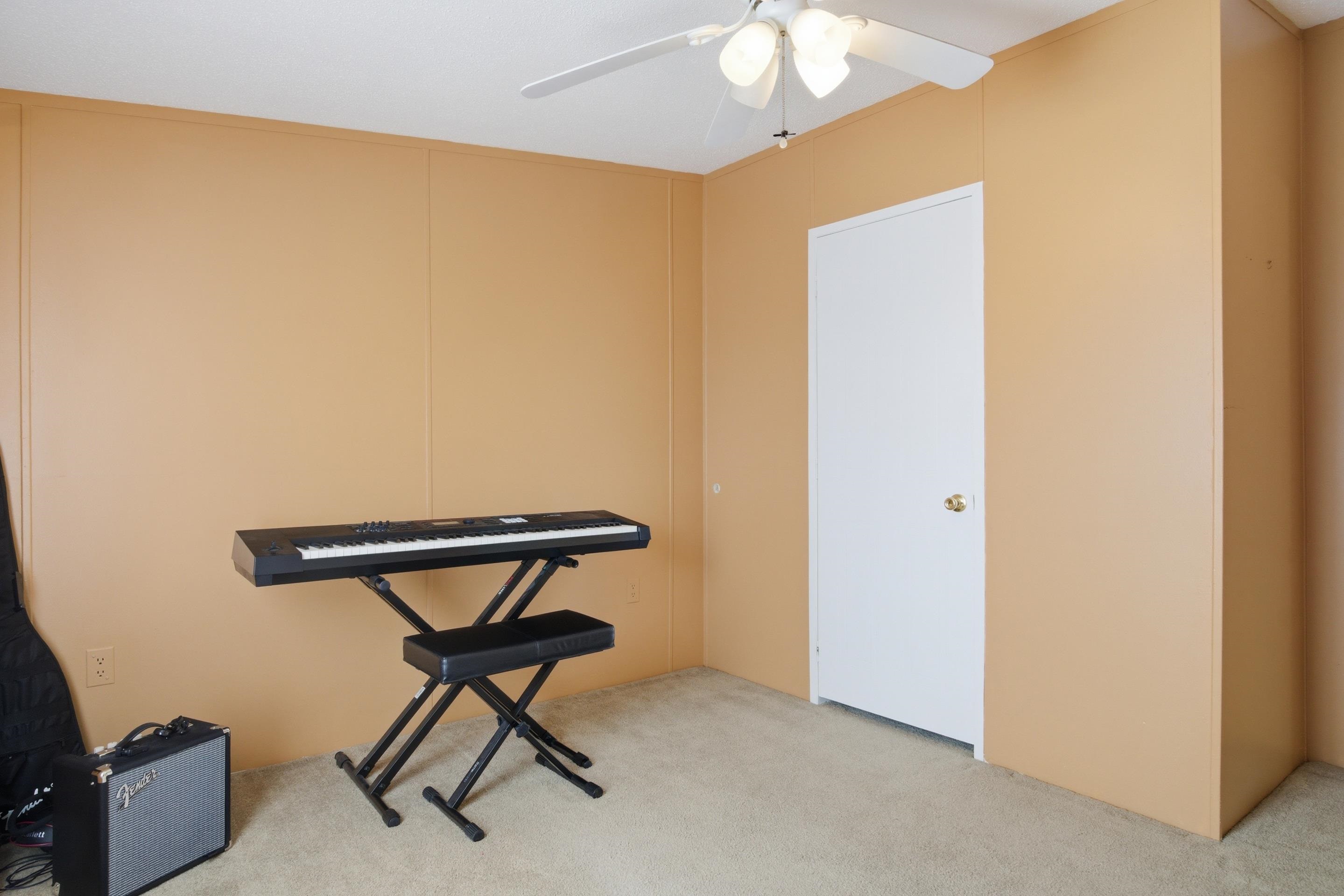 670 Liberty Street NE Christiansburg VA 24073