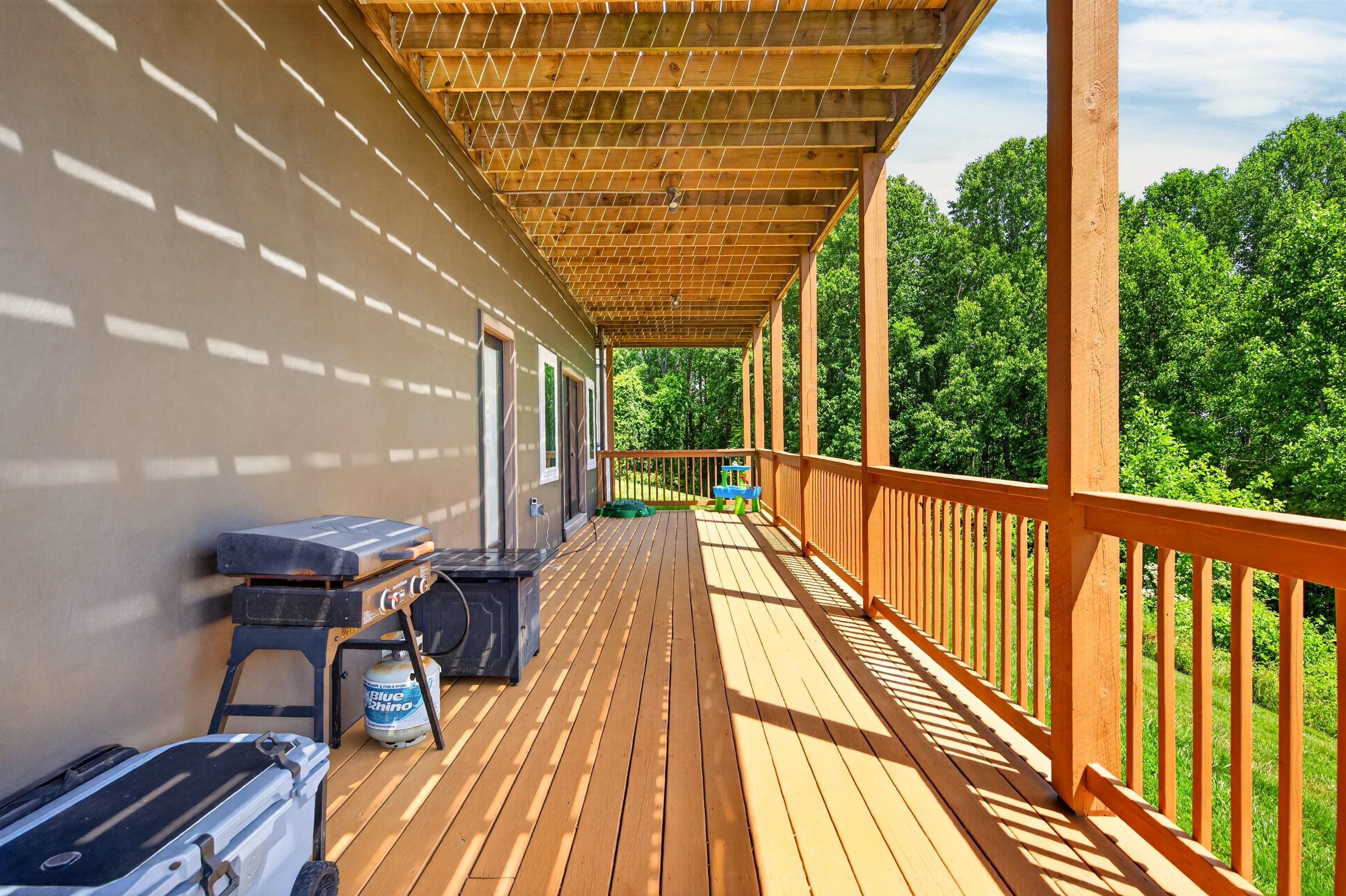 184 Thistle Trail Hillsville VA 24343