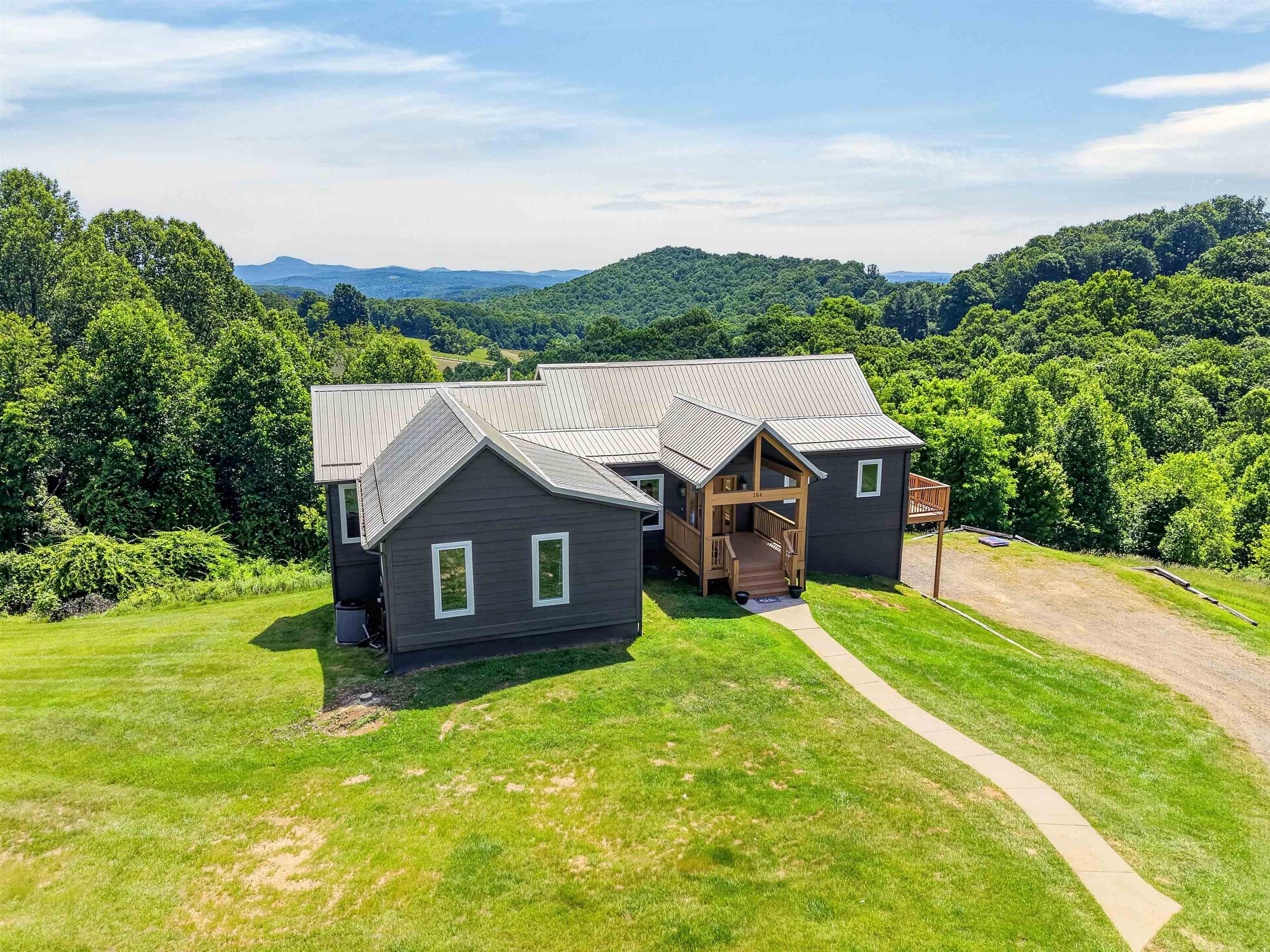 184 Thistle Trail Hillsville VA 24343