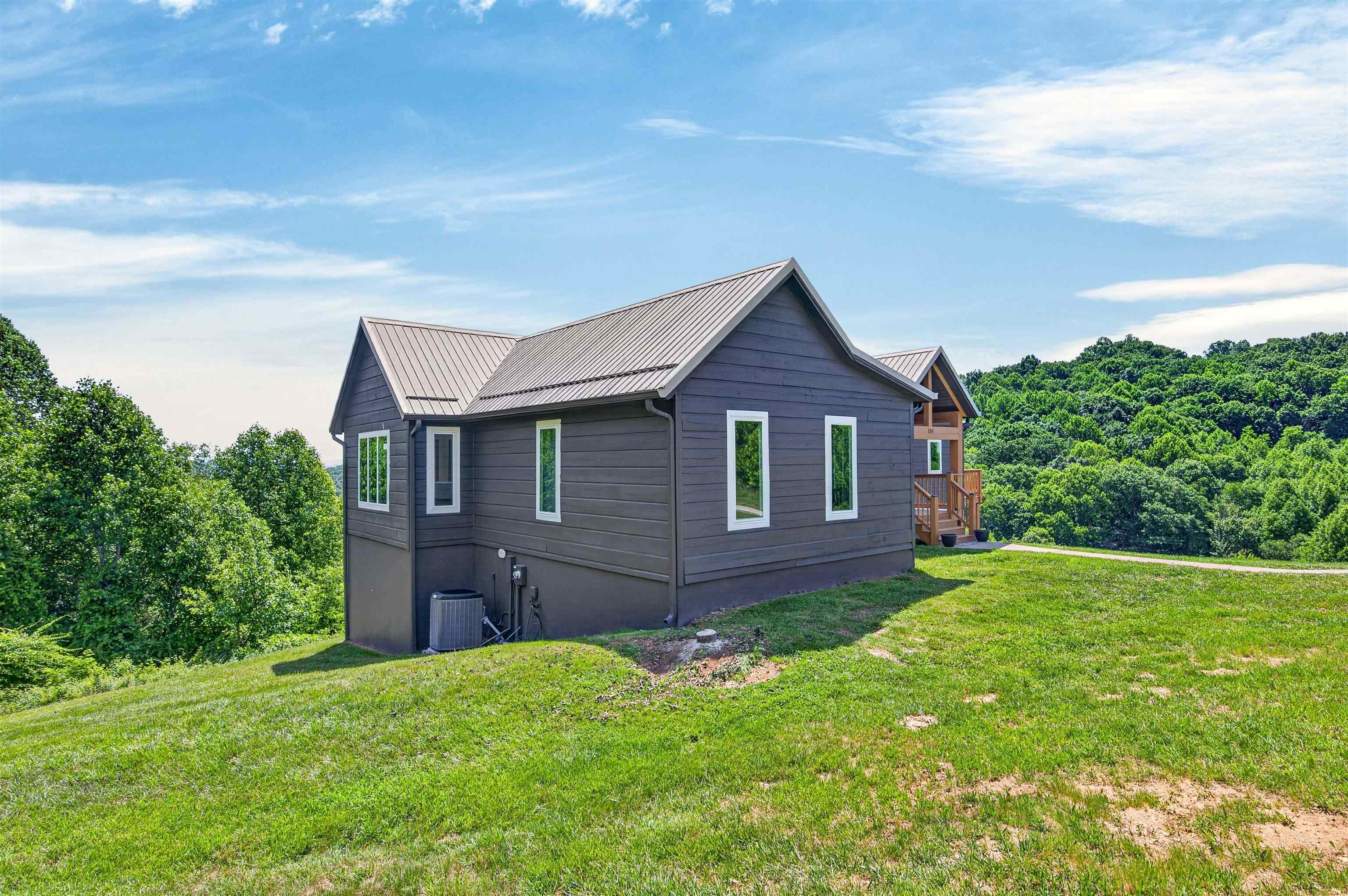 184 Thistle Trail Hillsville VA 24343