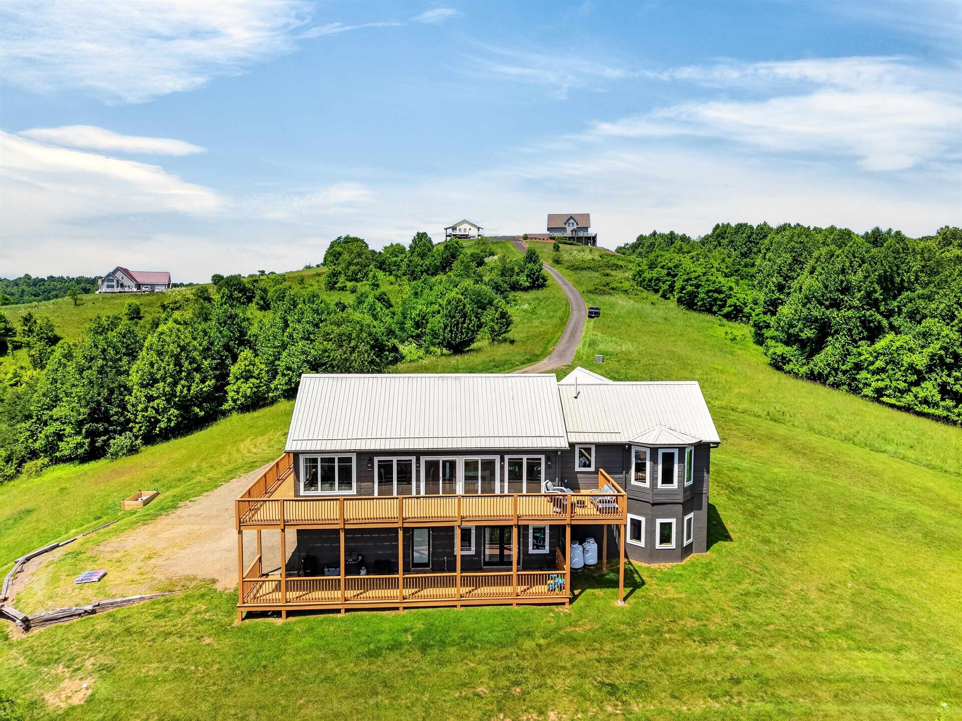 184 Thistle Trail Hillsville VA 24343