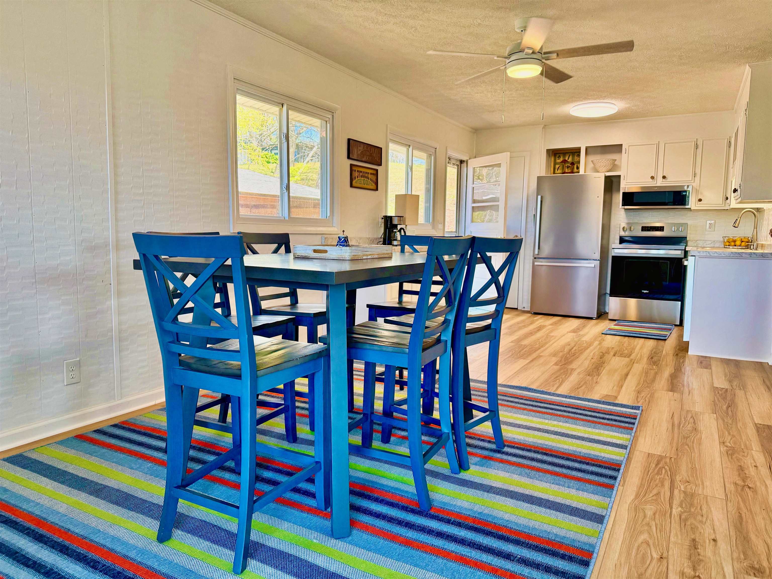 6738 Lake Drive Radford VA 24141