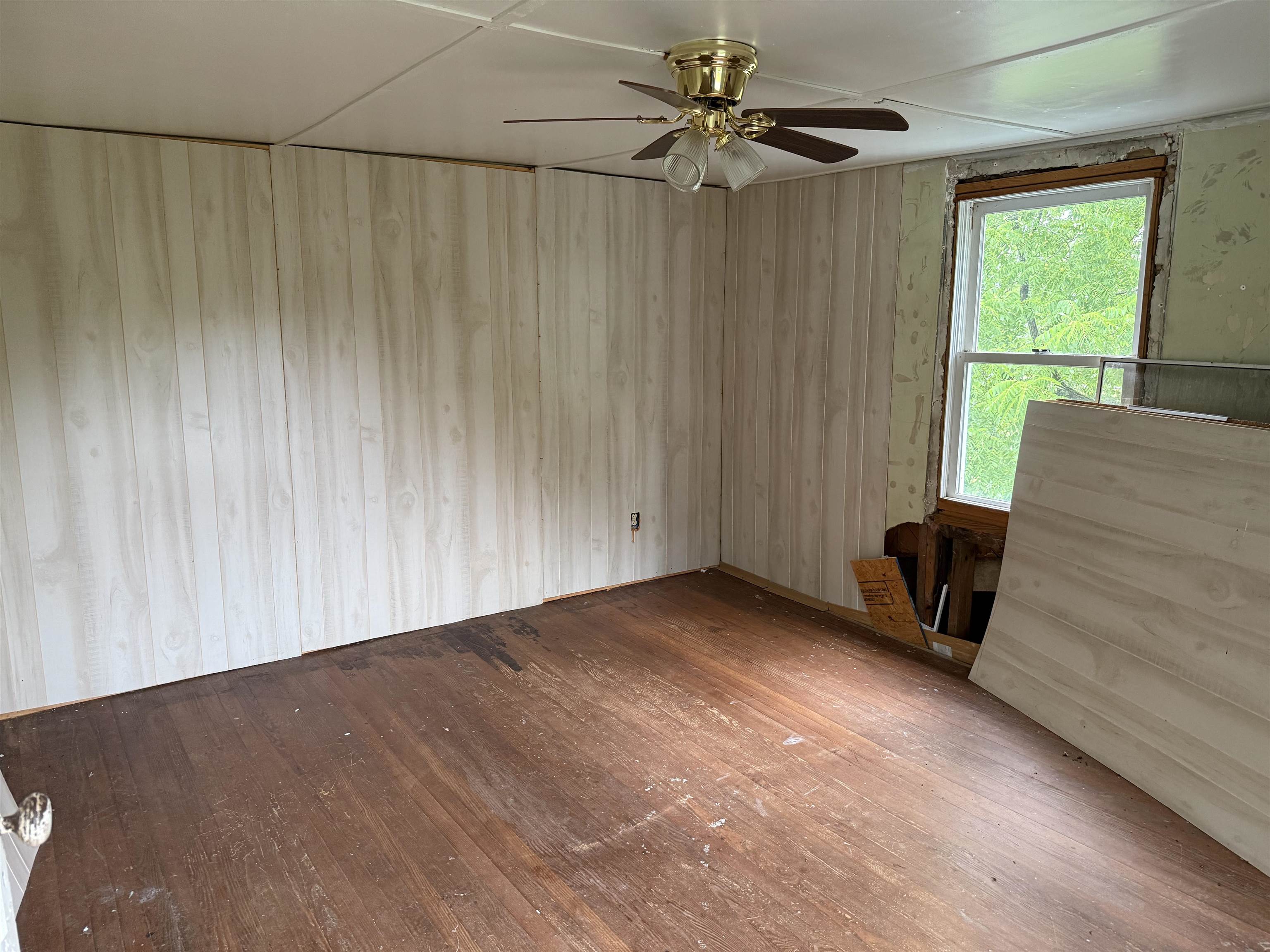 1007 Sheffey School Road Wytheville VA 24382