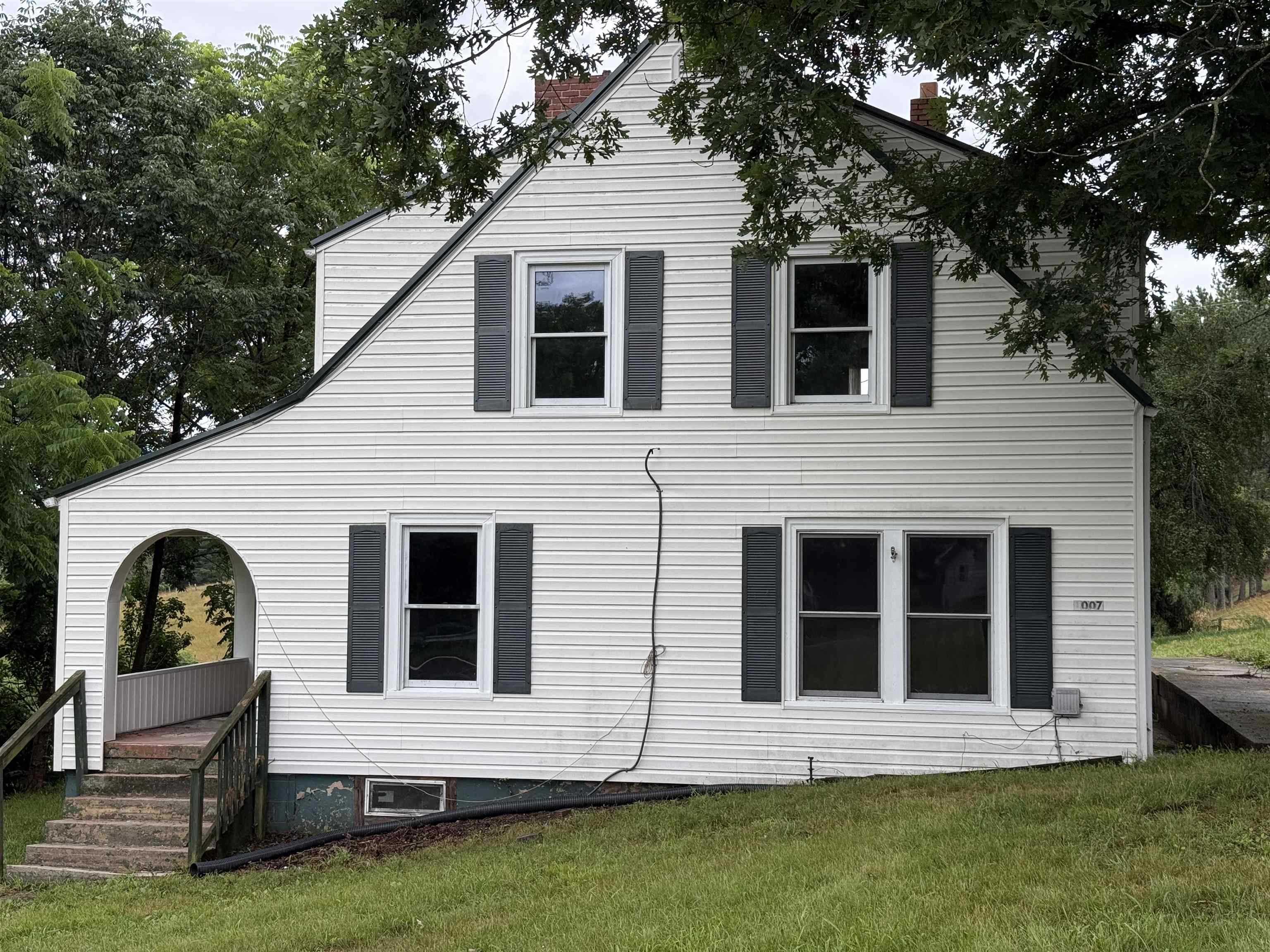 1007 Sheffey School Road Wytheville VA 24382