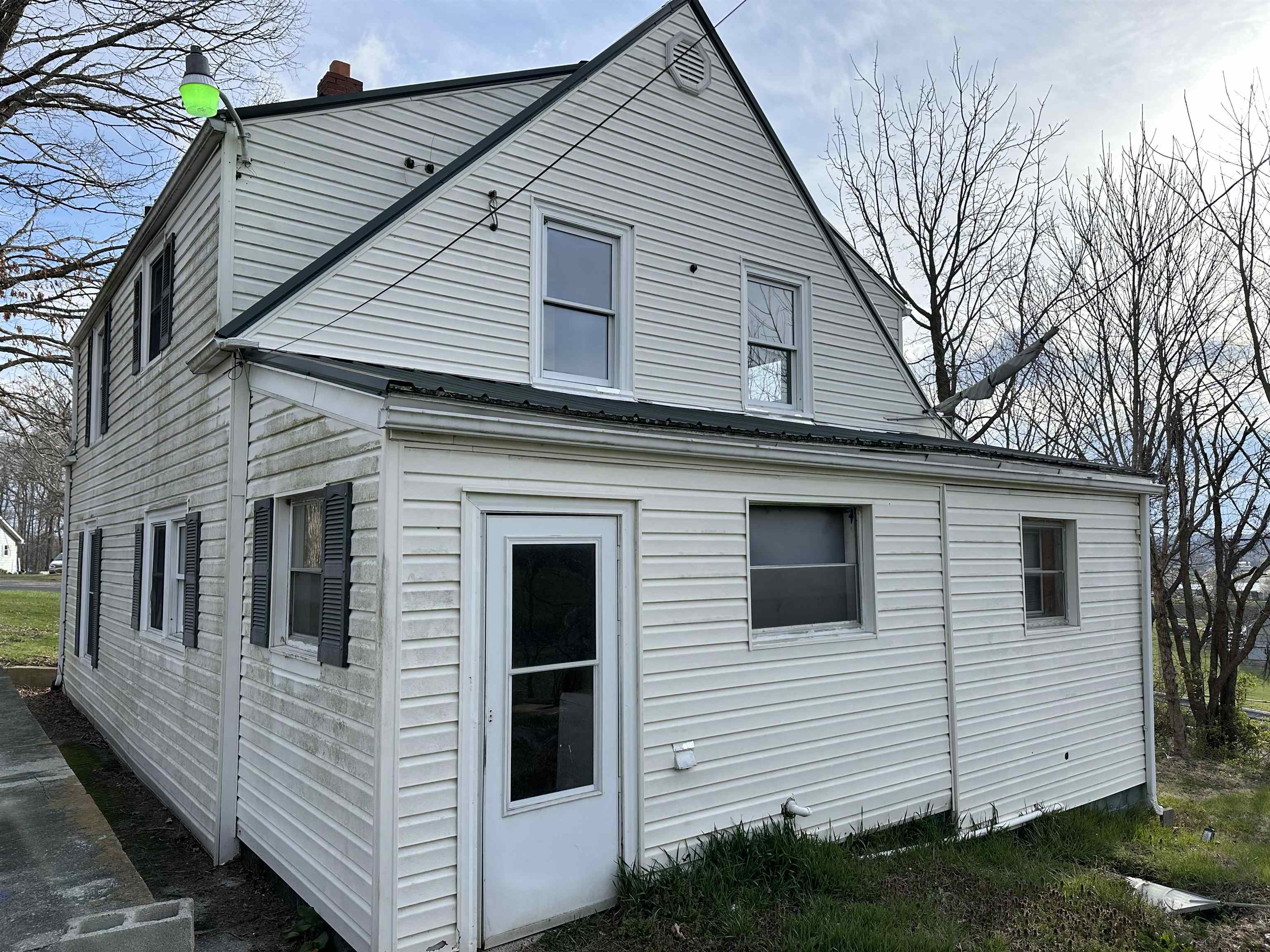 1007 Sheffey School Road Wytheville VA 24382