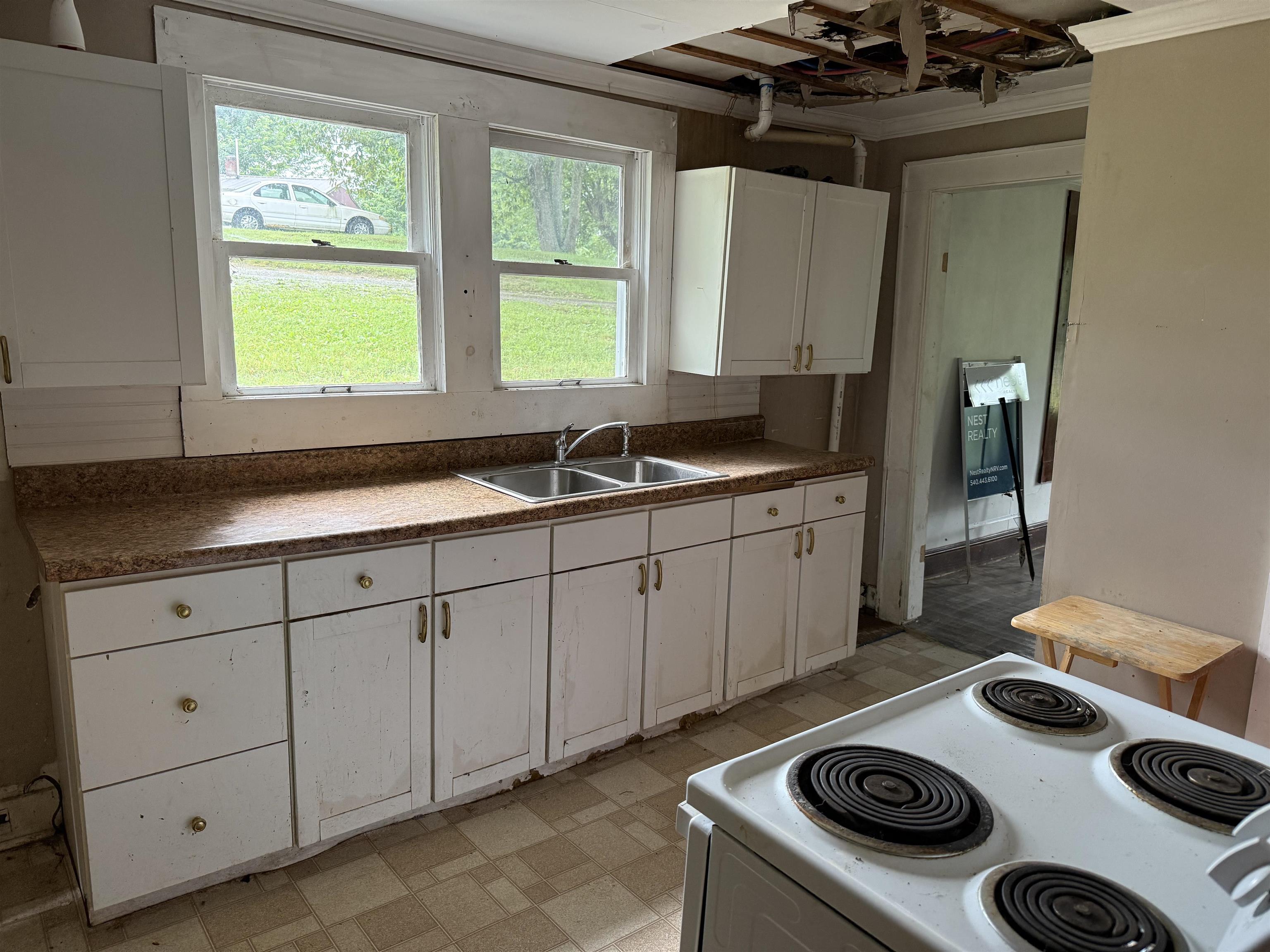 1007 Sheffey School Road Wytheville VA 24382