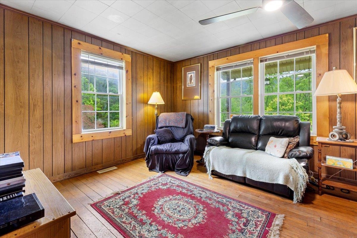 1467 Little Creek Road Dublin VA 24084