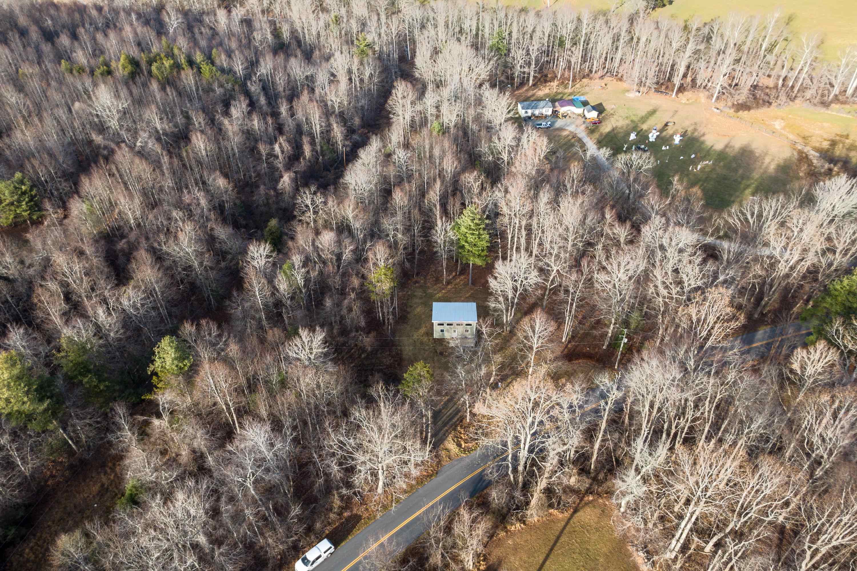 4681 Franklin Pike Floyd VA 24091