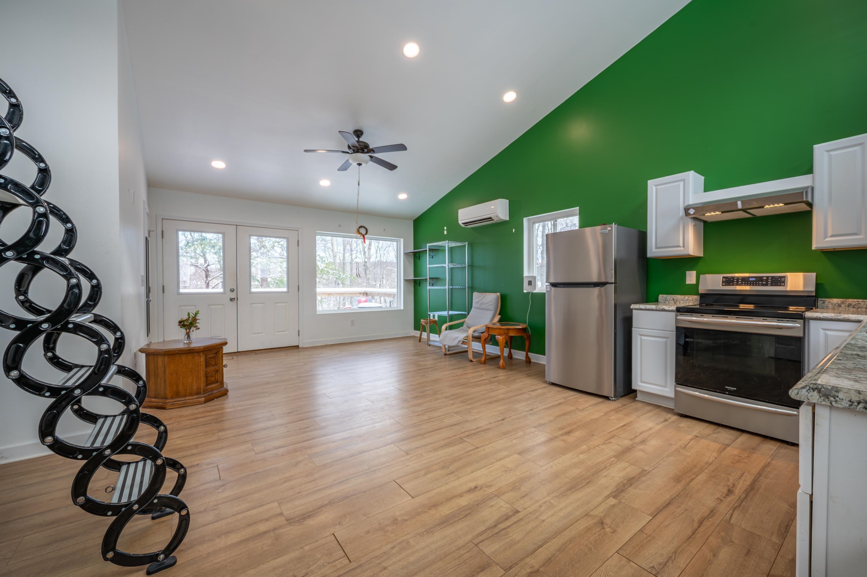 4681 Franklin Pike Floyd VA 24091