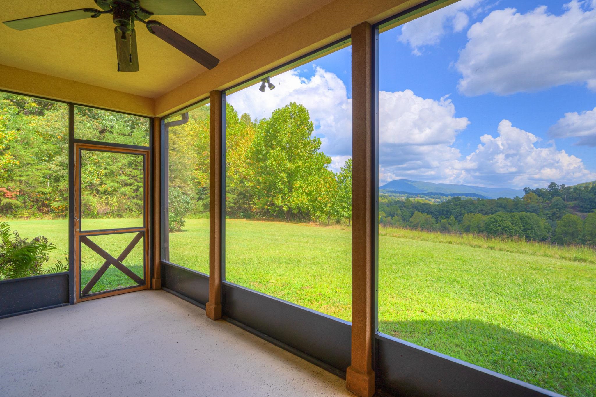 1782 Wolf Creek Road Narrows VA 24124