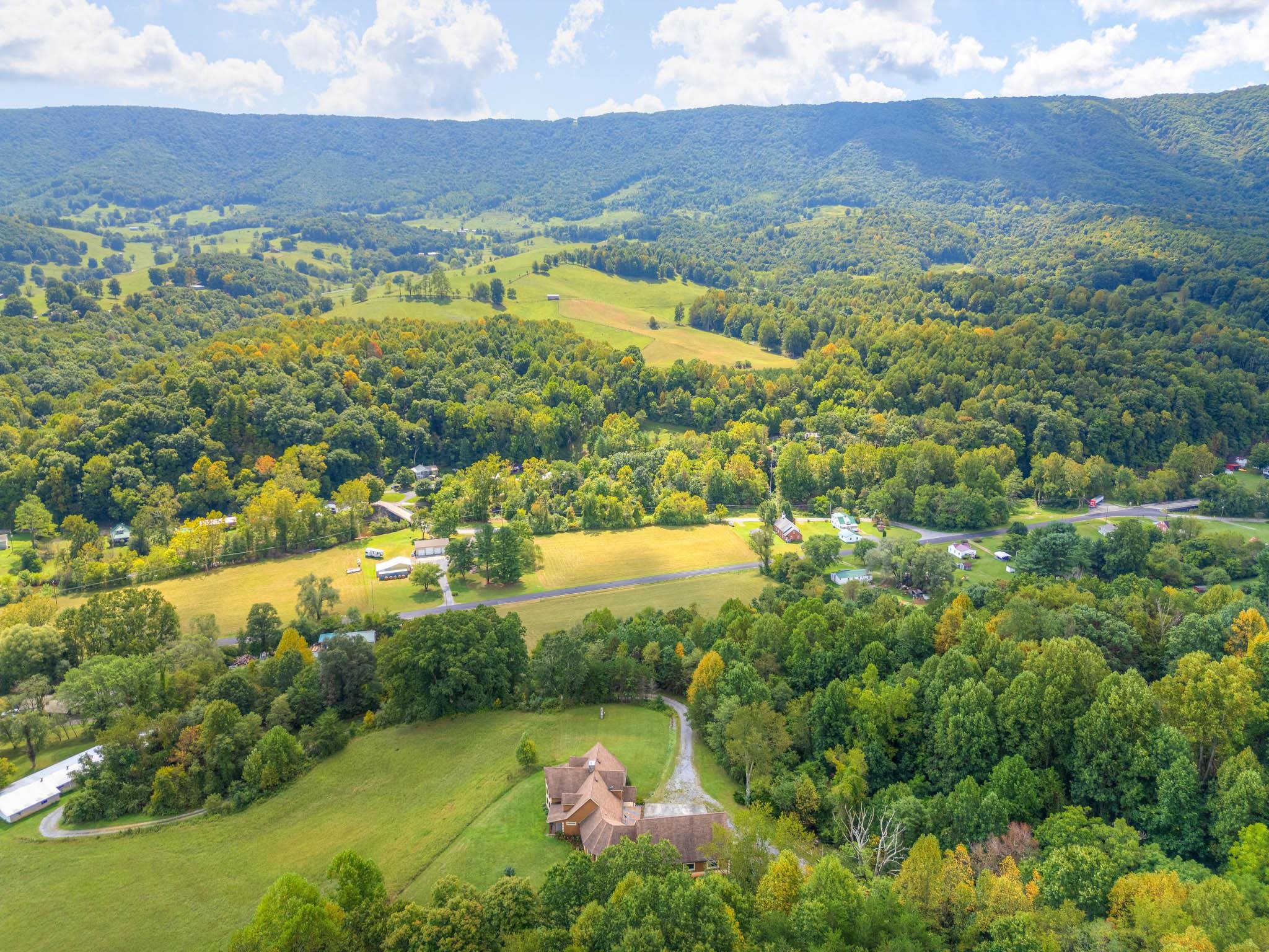 1782 Wolf Creek Road Narrows VA 24124