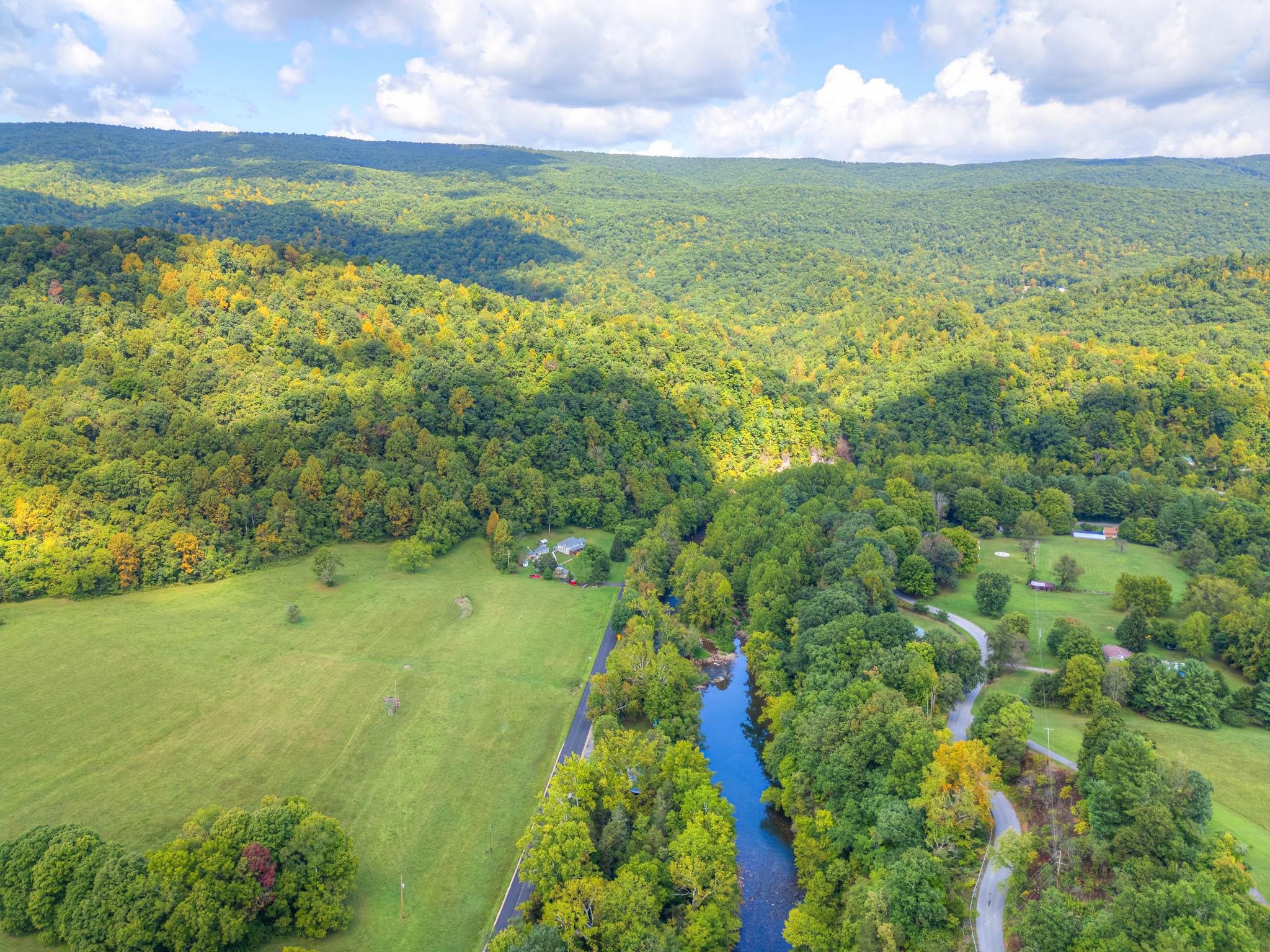 1782 Wolf Creek Road Narrows VA 24124