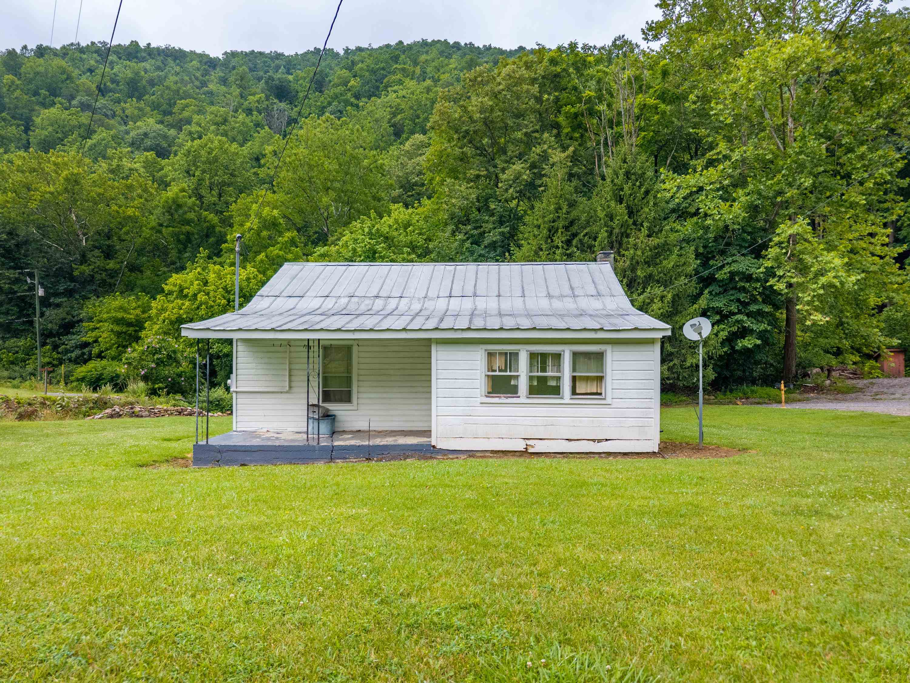 400 Olean Road Ripplemead VA 24150