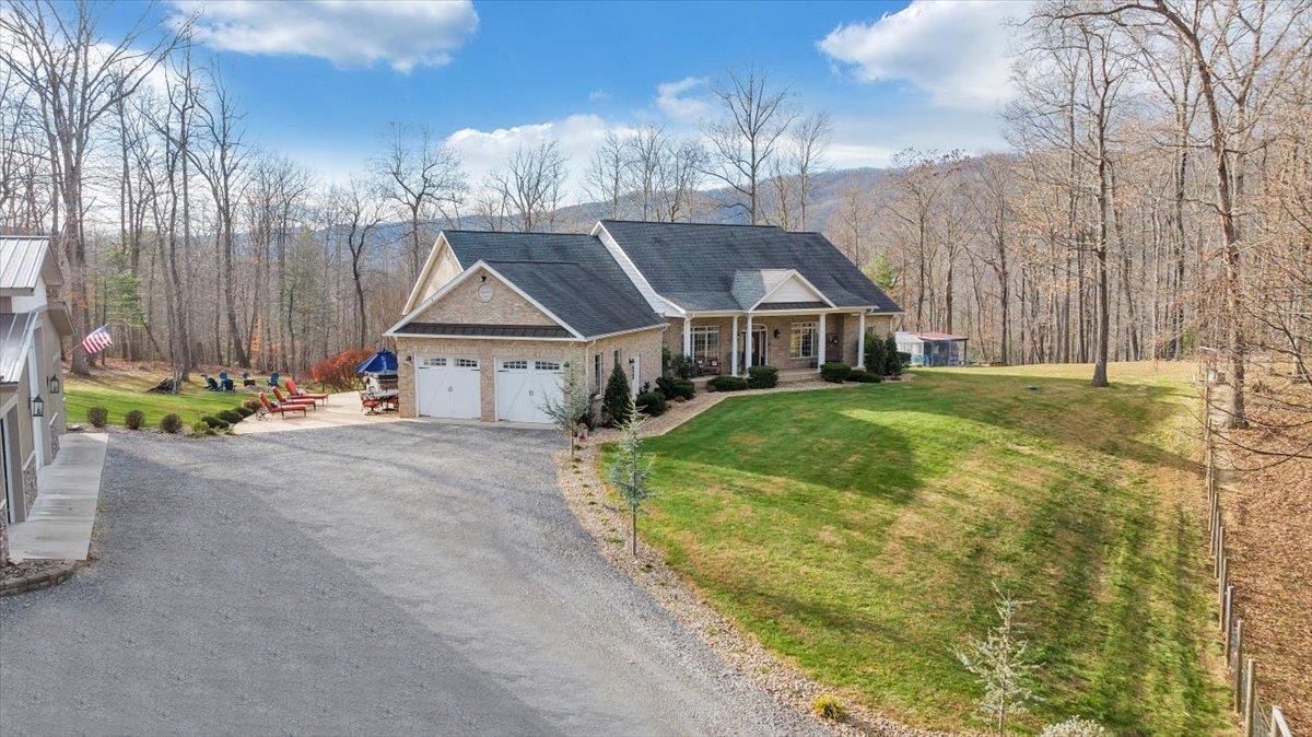 7770 Bending Oak Drive Catawba VA 24070