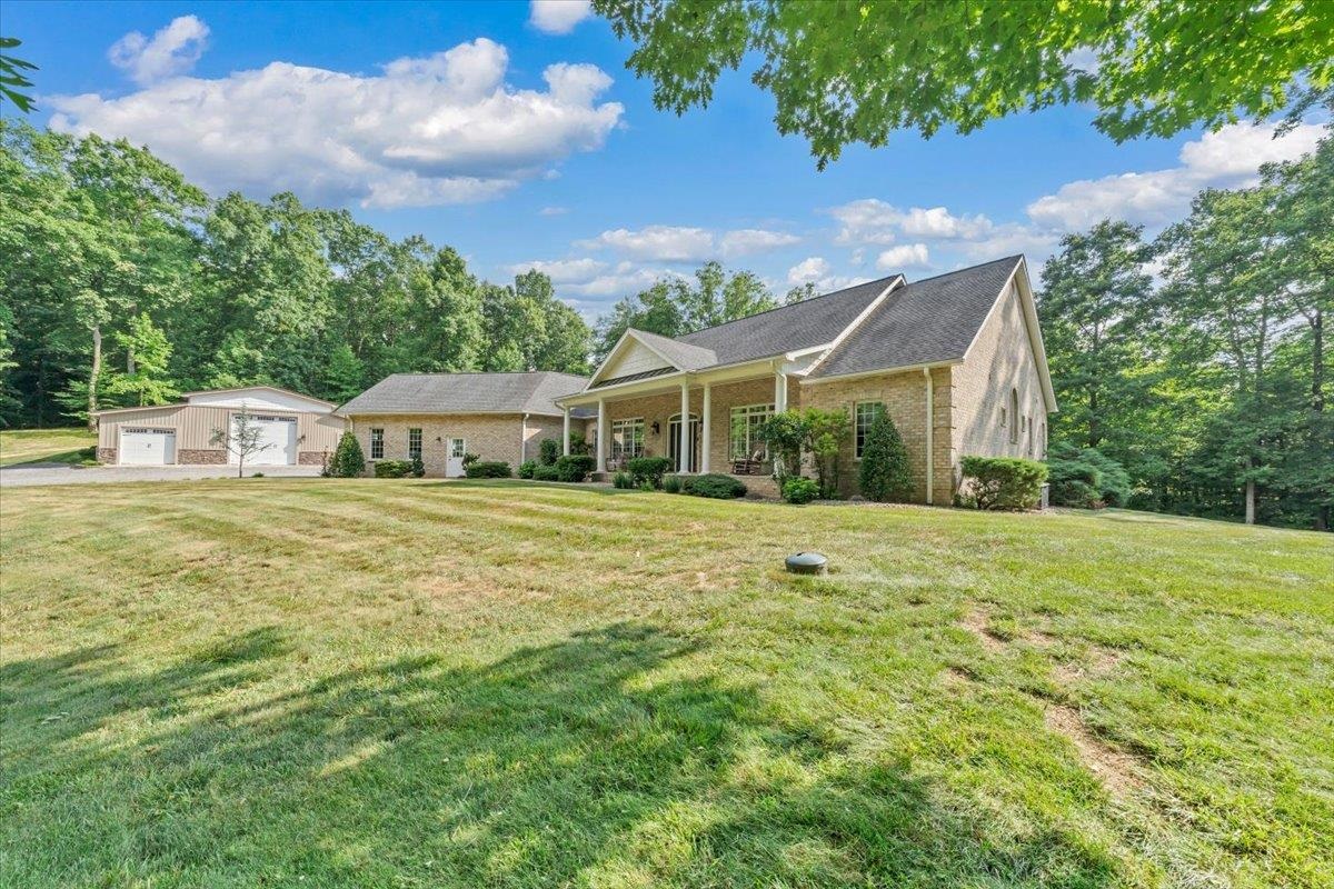 7770 Bending Oak Drive Catawba VA 24070