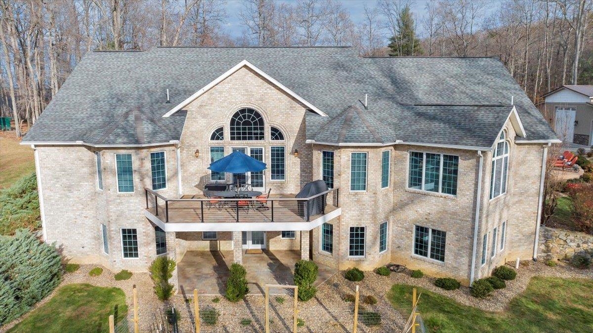 7770 Bending Oak Drive Catawba VA 24070