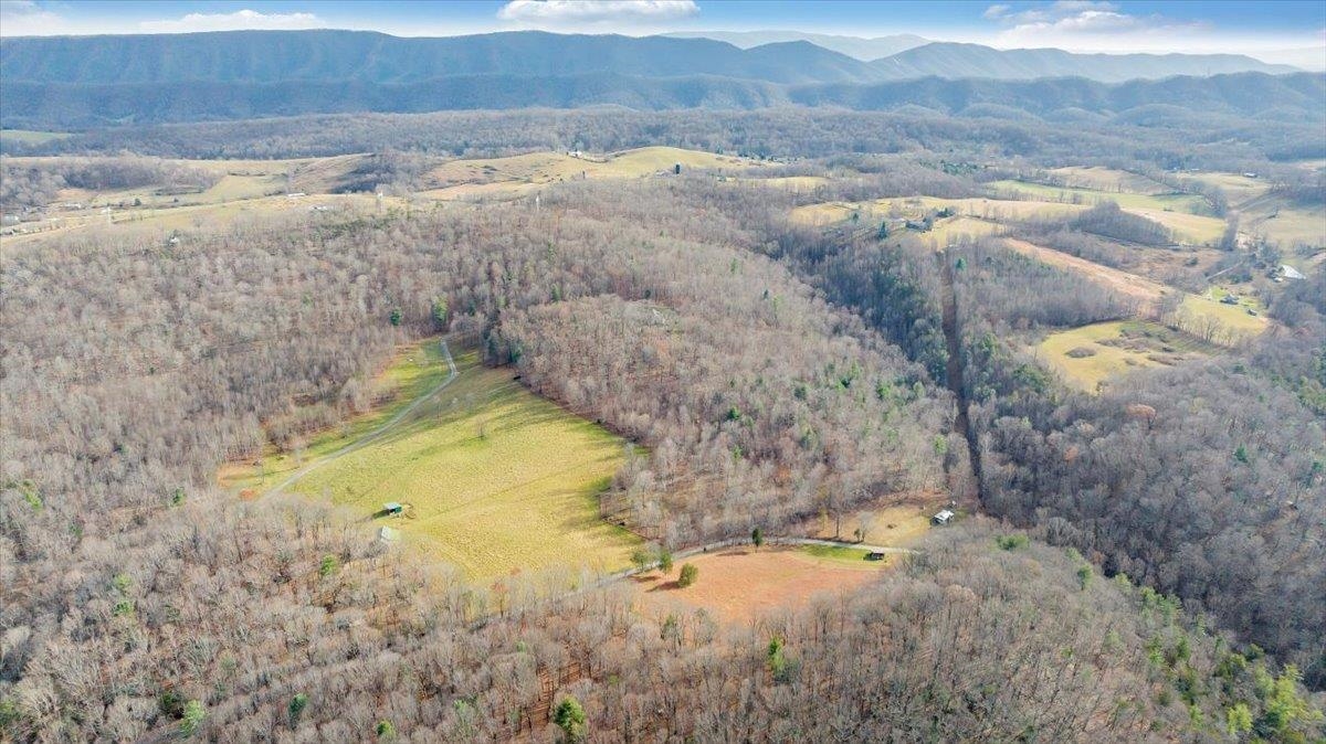 7770 Bending Oak Drive Catawba VA 24070