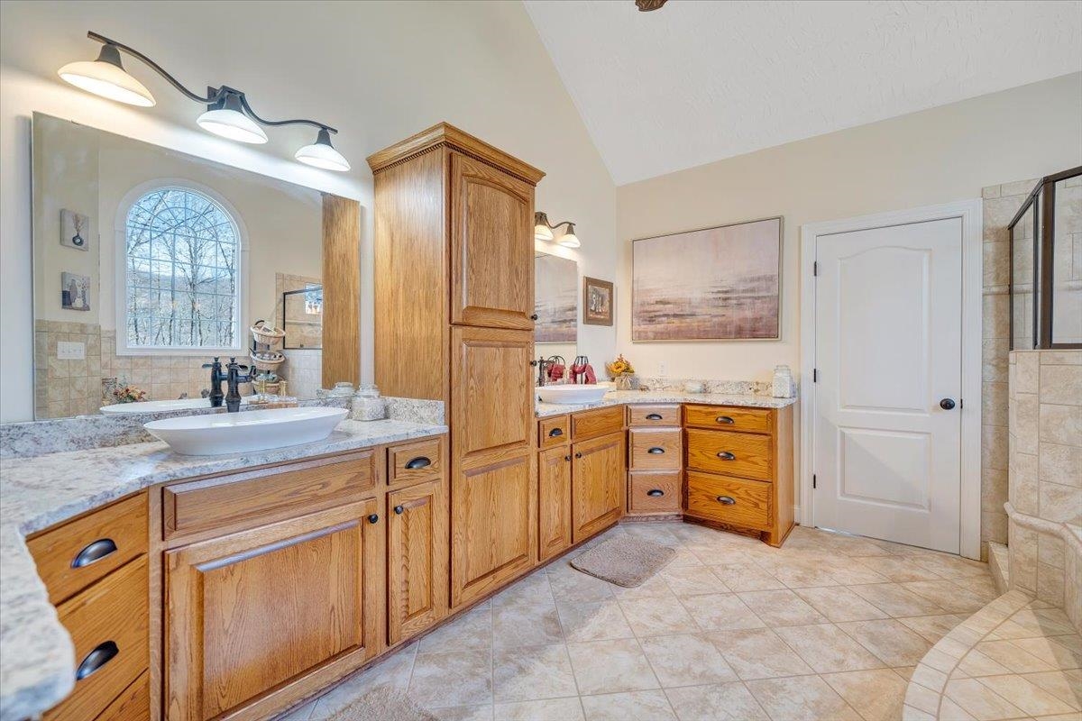 7770 Bending Oak Drive Catawba VA 24070