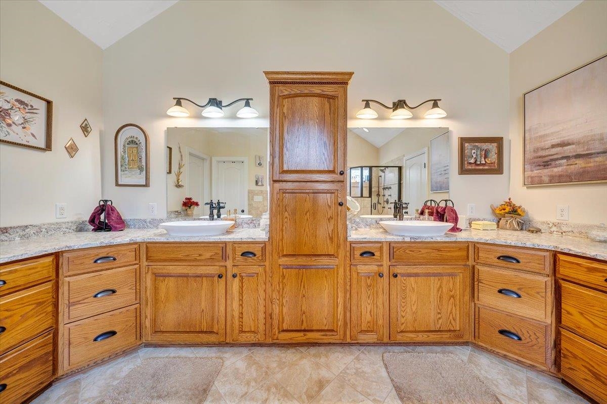 7770 Bending Oak Drive Catawba VA 24070