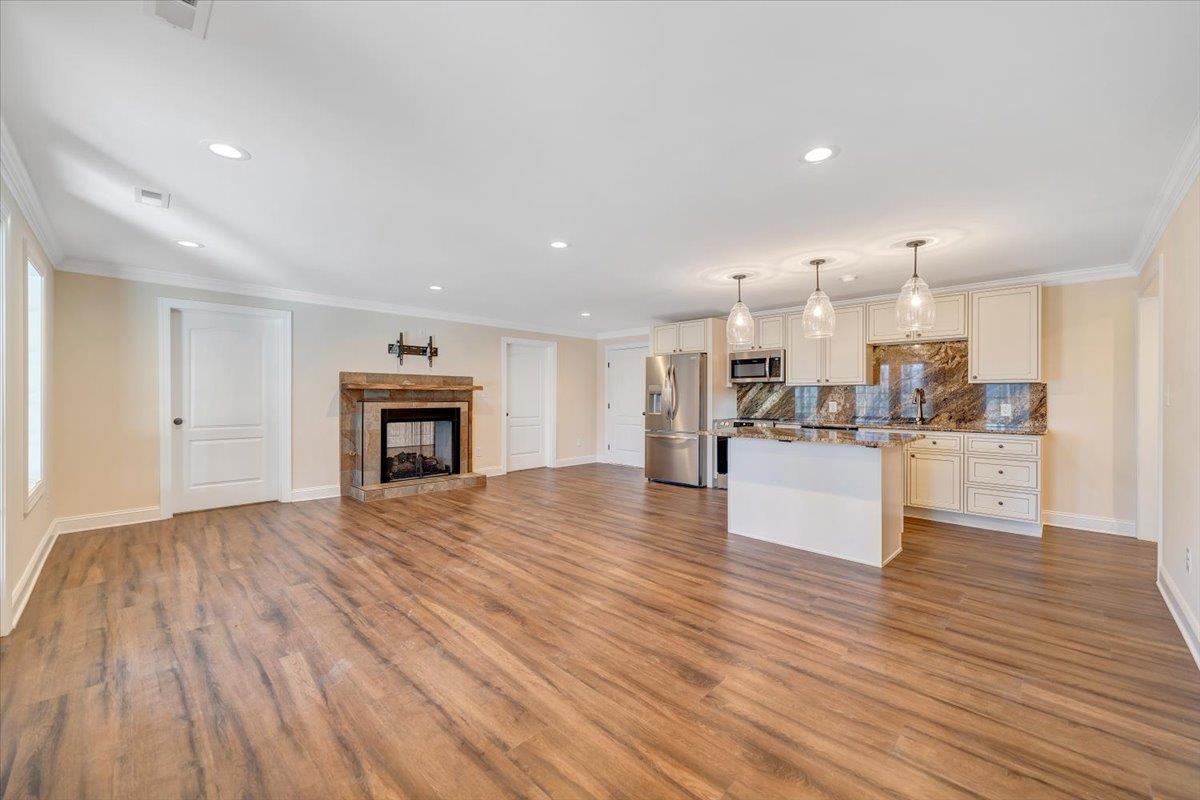 7770 Bending Oak Drive Catawba VA 24070