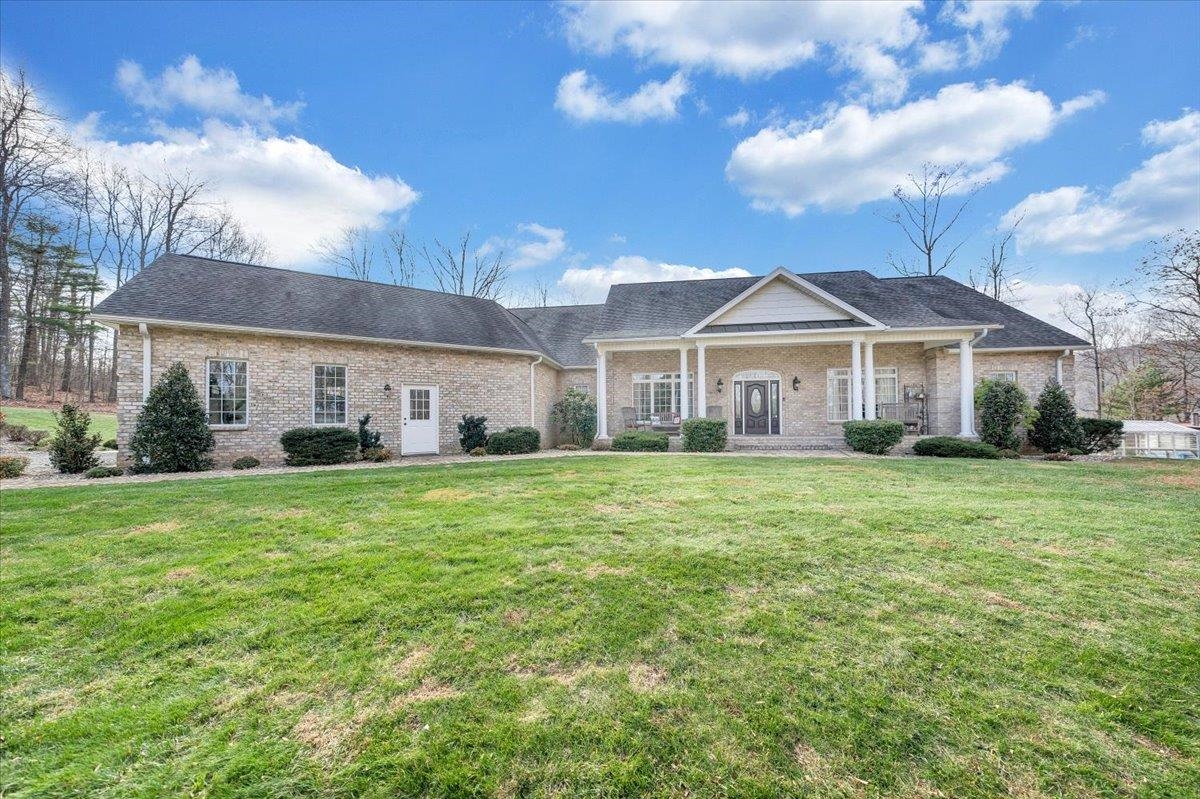 7770 Bending Oak Drive Catawba VA 24070