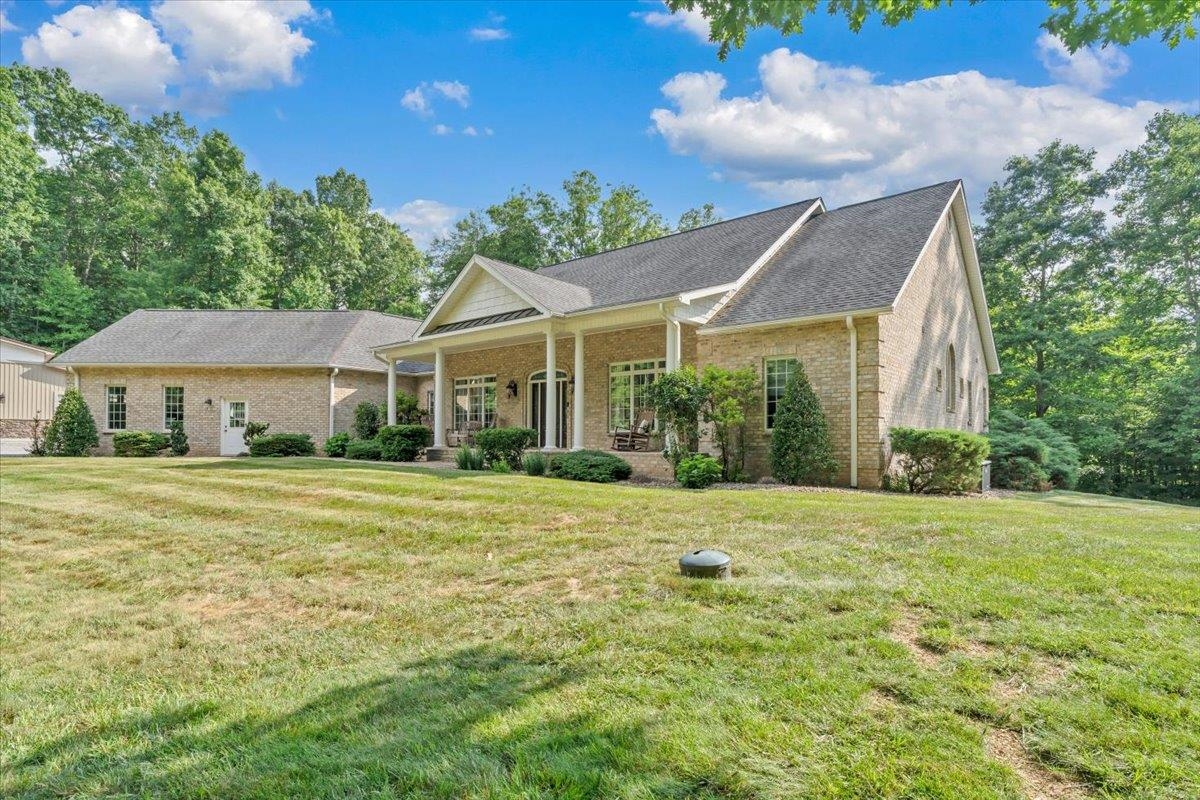 7770 Bending Oak Drive Catawba VA 24070