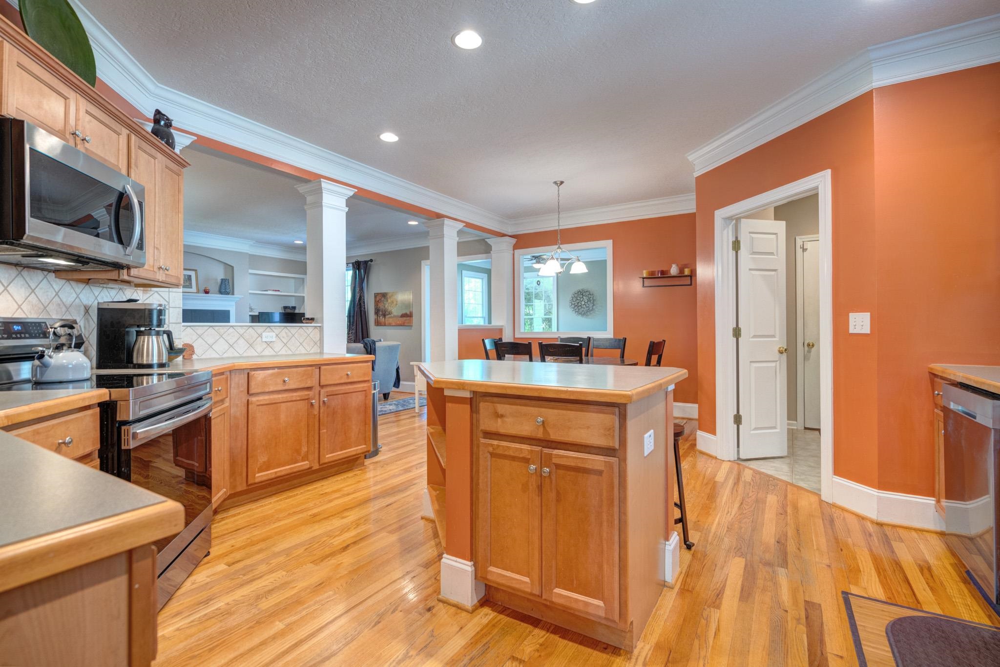811 Village Way N Blacksburg VA 24060