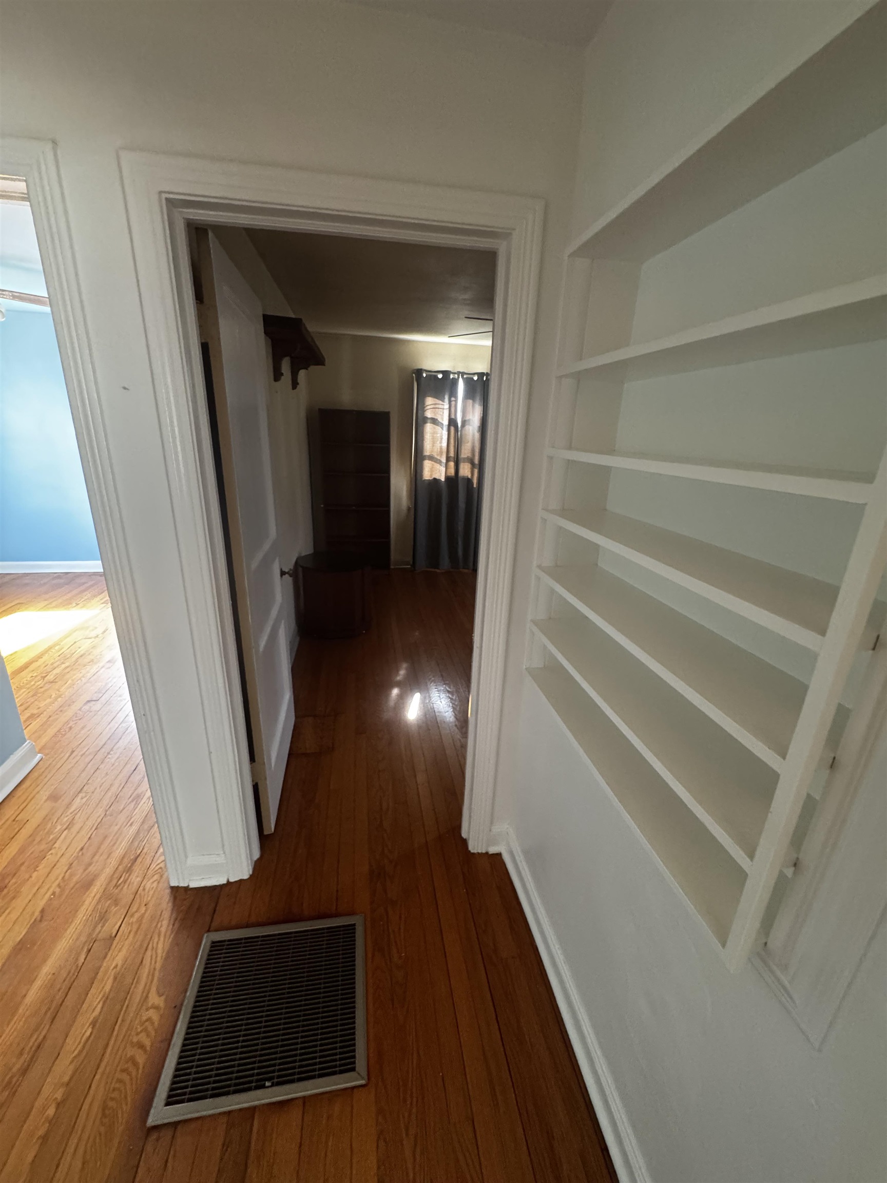 502 Hopkins Drive Narrows VA 24124