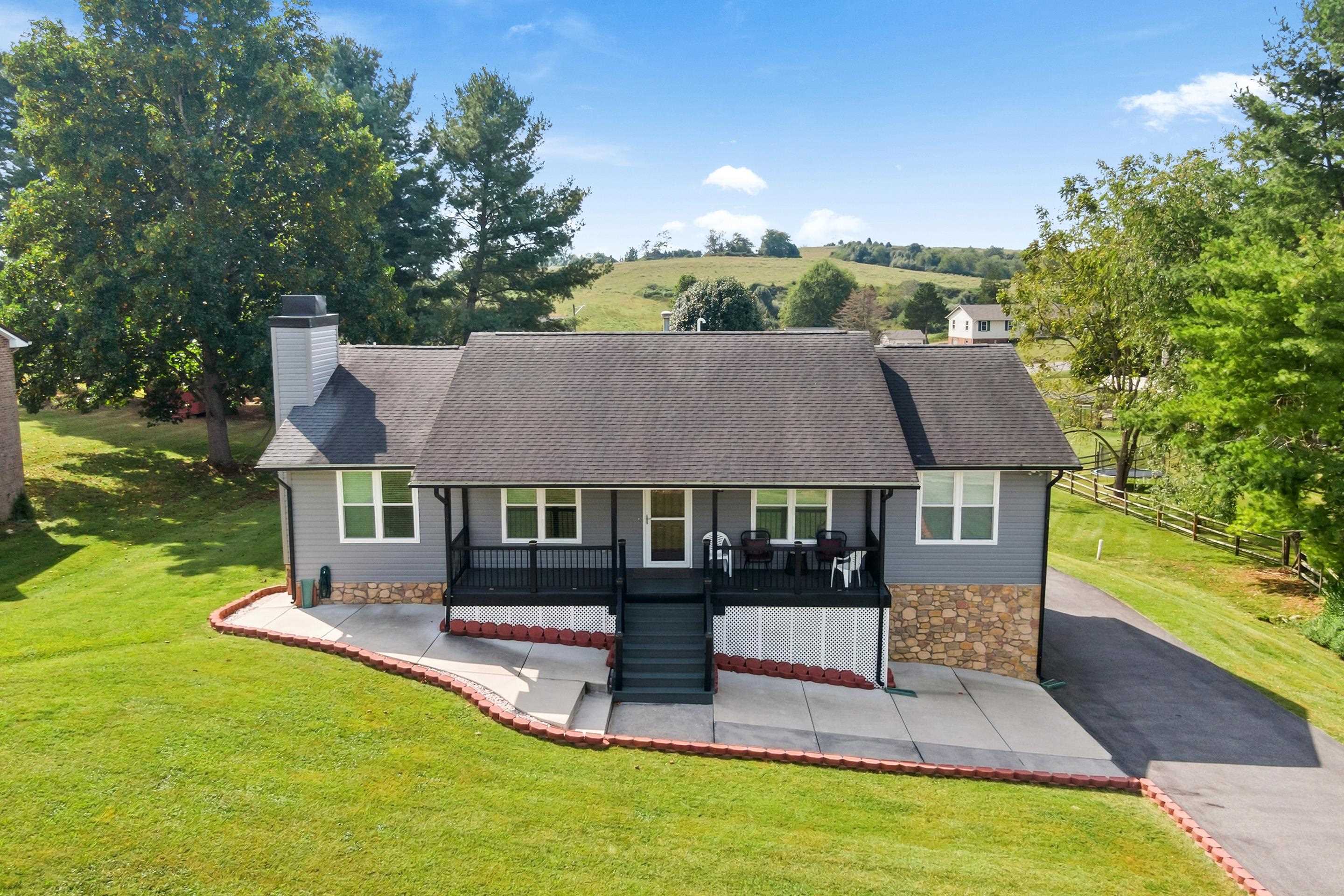 30 Johns Court Christiansburg VA 24073