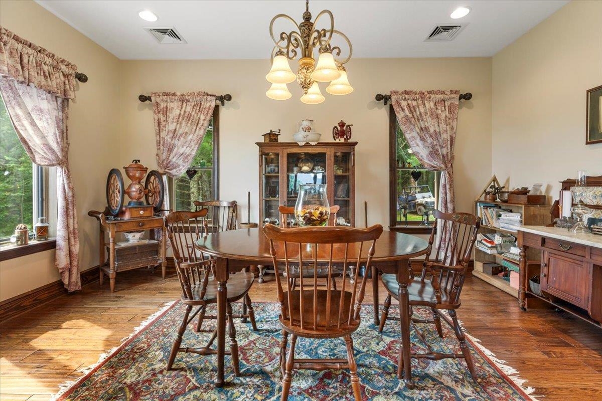 548 Buffalo Vista Lane SW Willis VA 24380