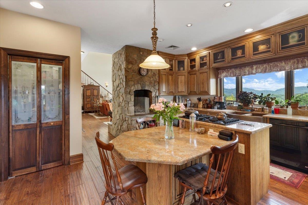 548 Buffalo Vista Lane SW Willis VA 24380