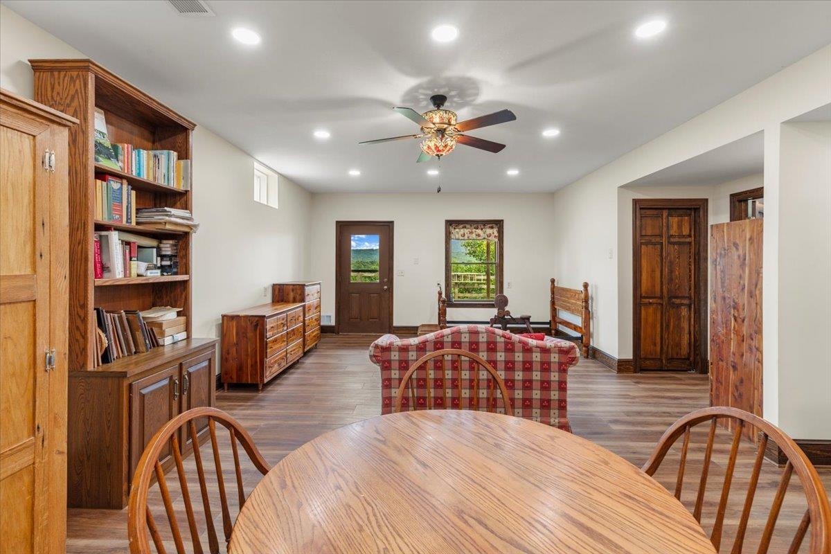 548 Buffalo Vista Lane SW Willis VA 24380