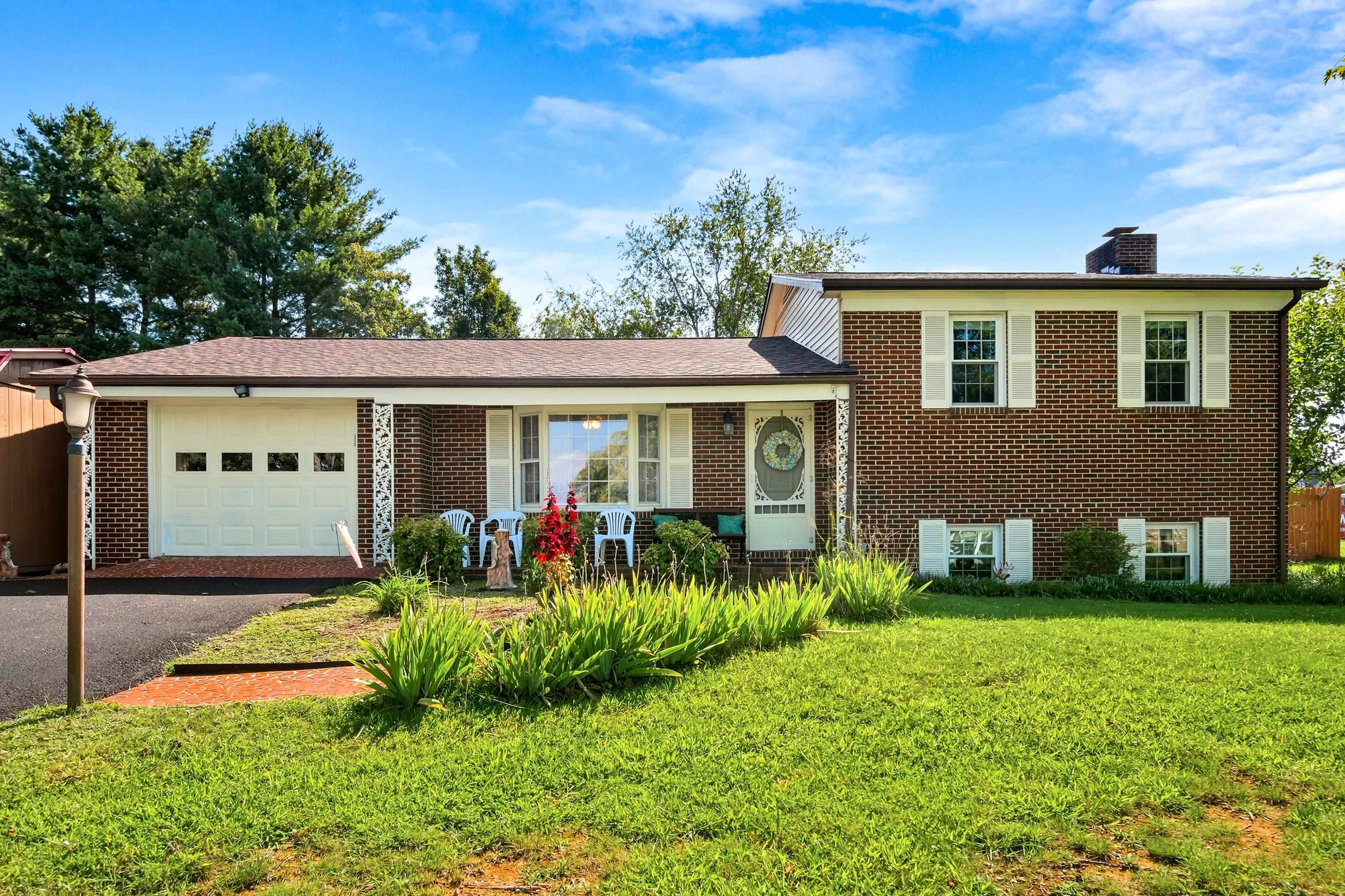 535 Walters Drive Christiansburg VA 24073