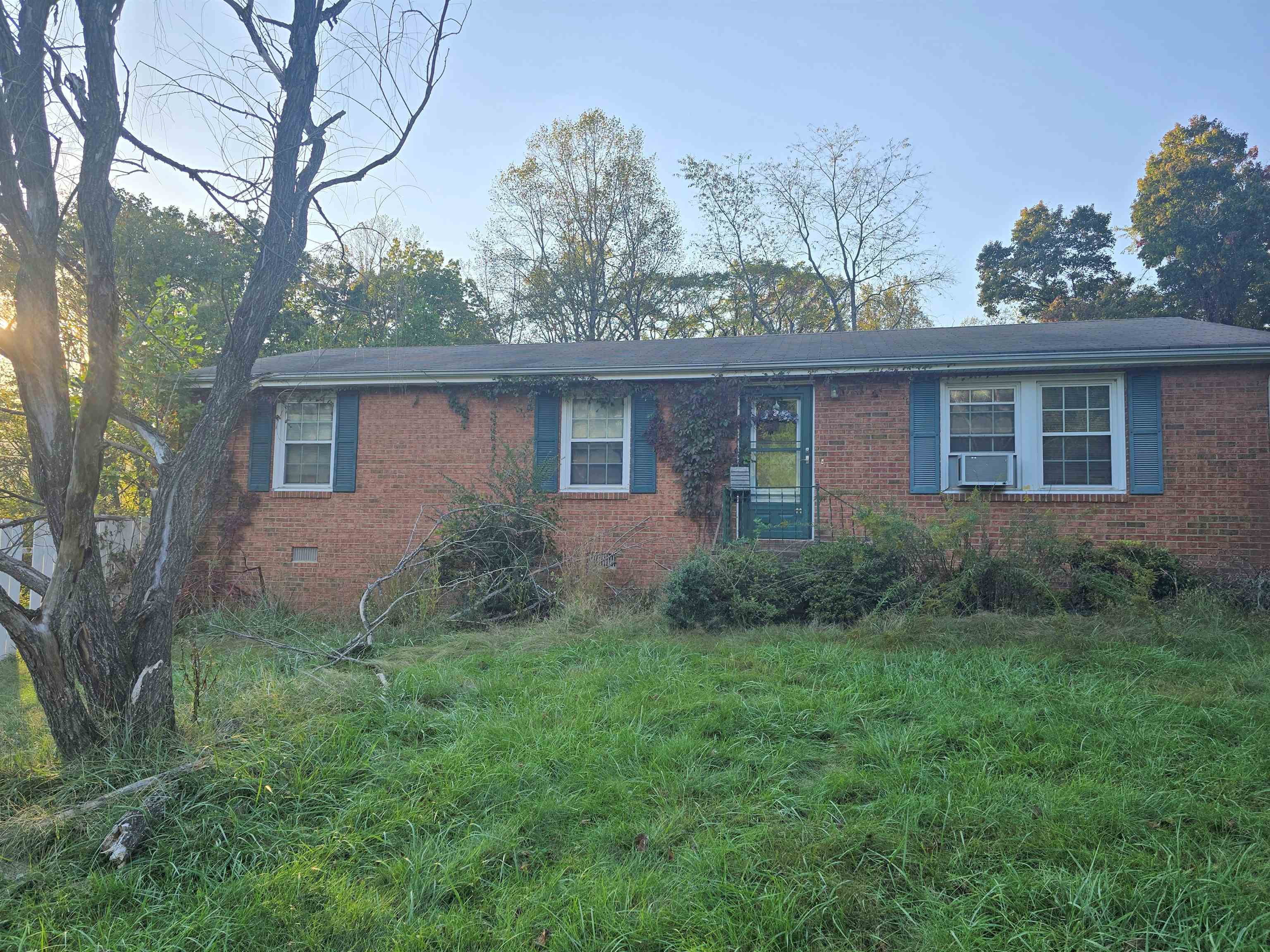 2211 Laymantown Road Troutville VA 24175