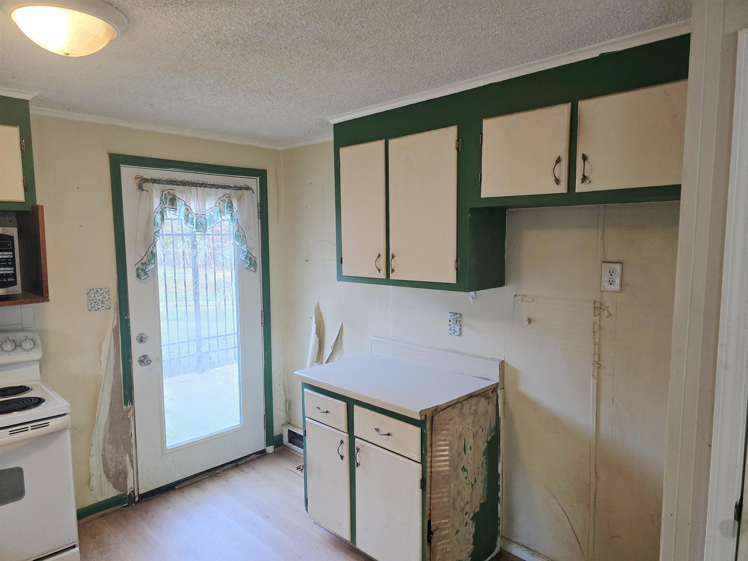 2211 Laymantown Road Troutville VA 24175