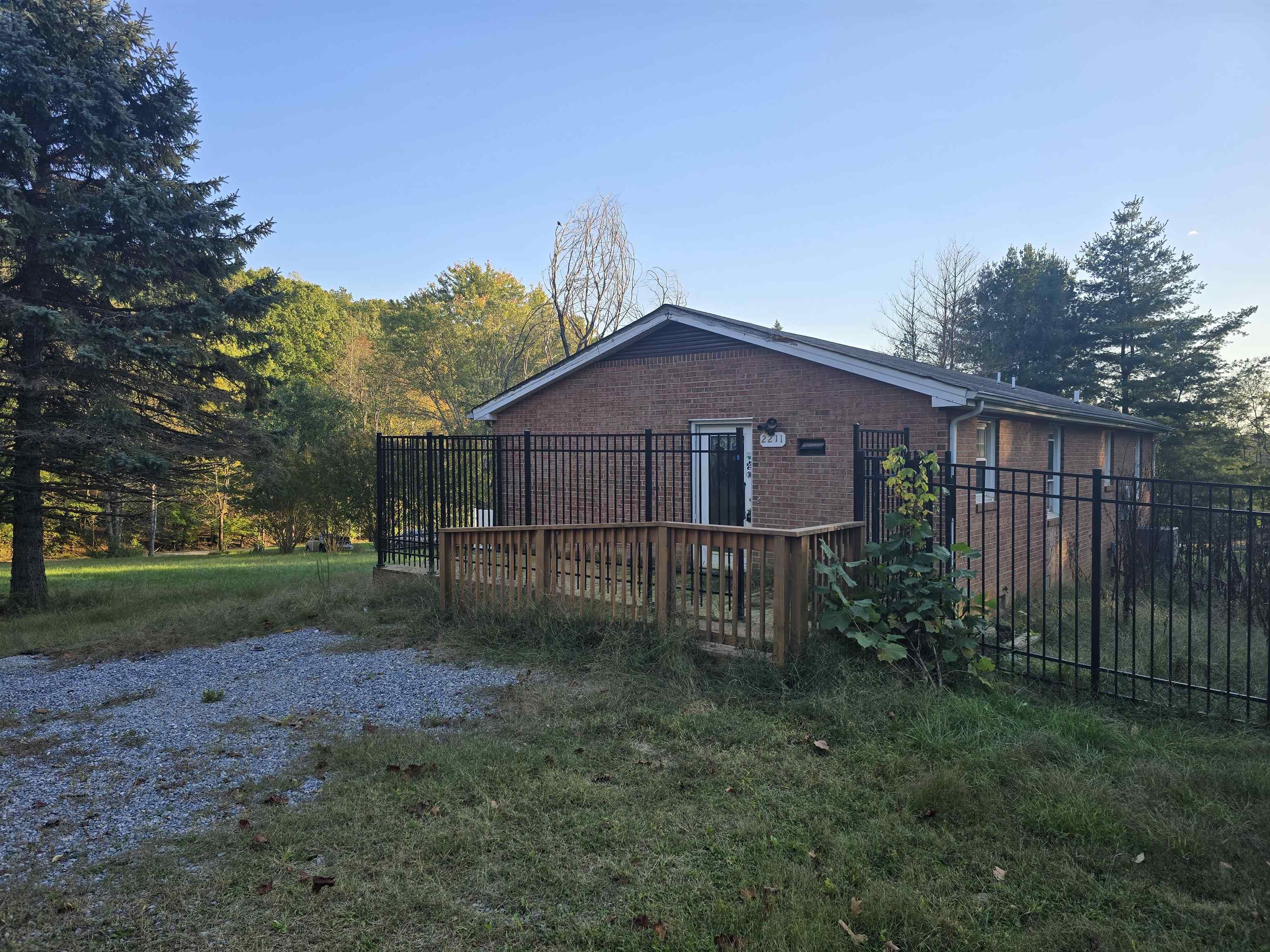 2211 Laymantown Road Troutville VA 24175