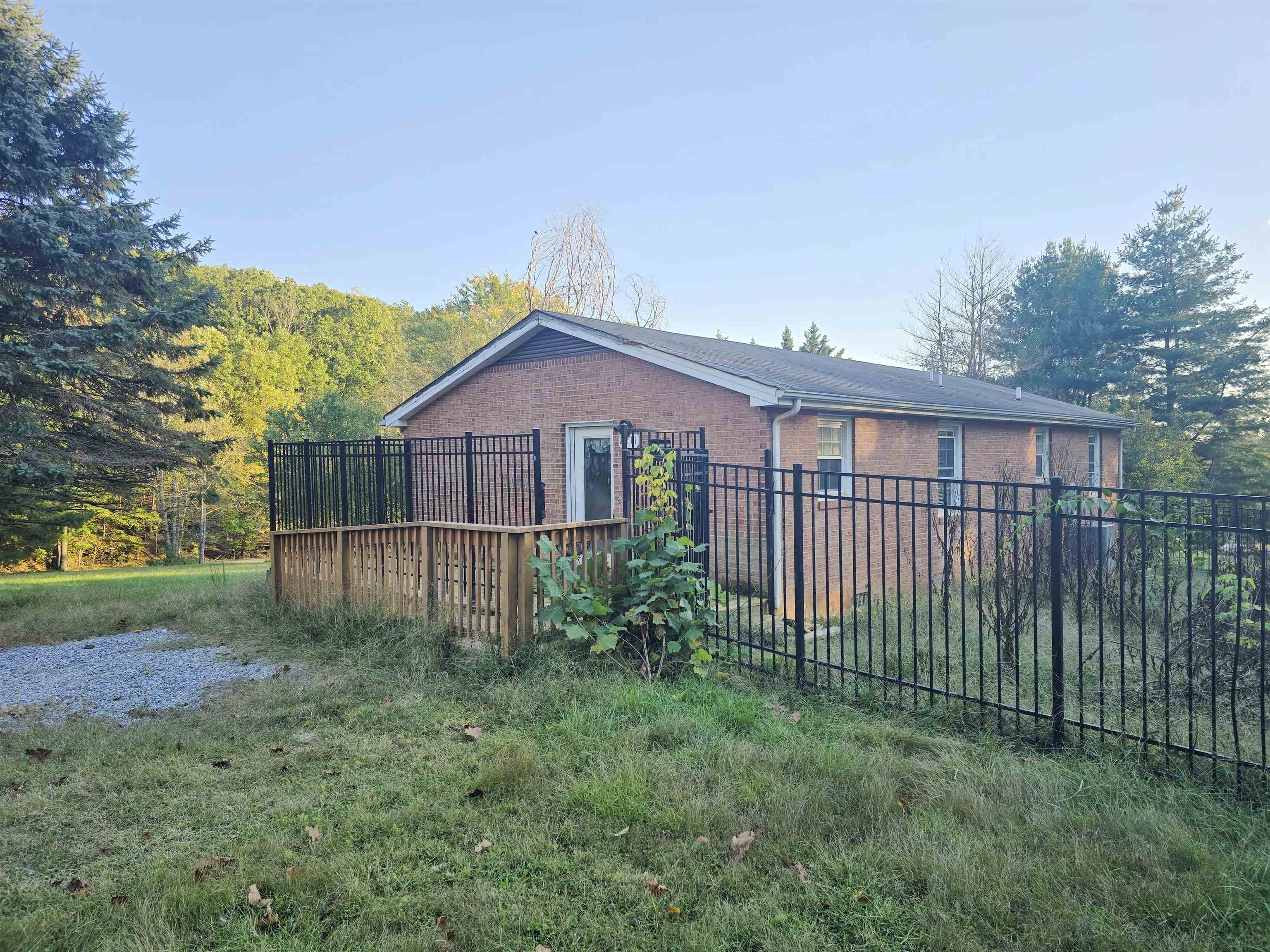 2211 Laymantown Road Troutville VA 24175