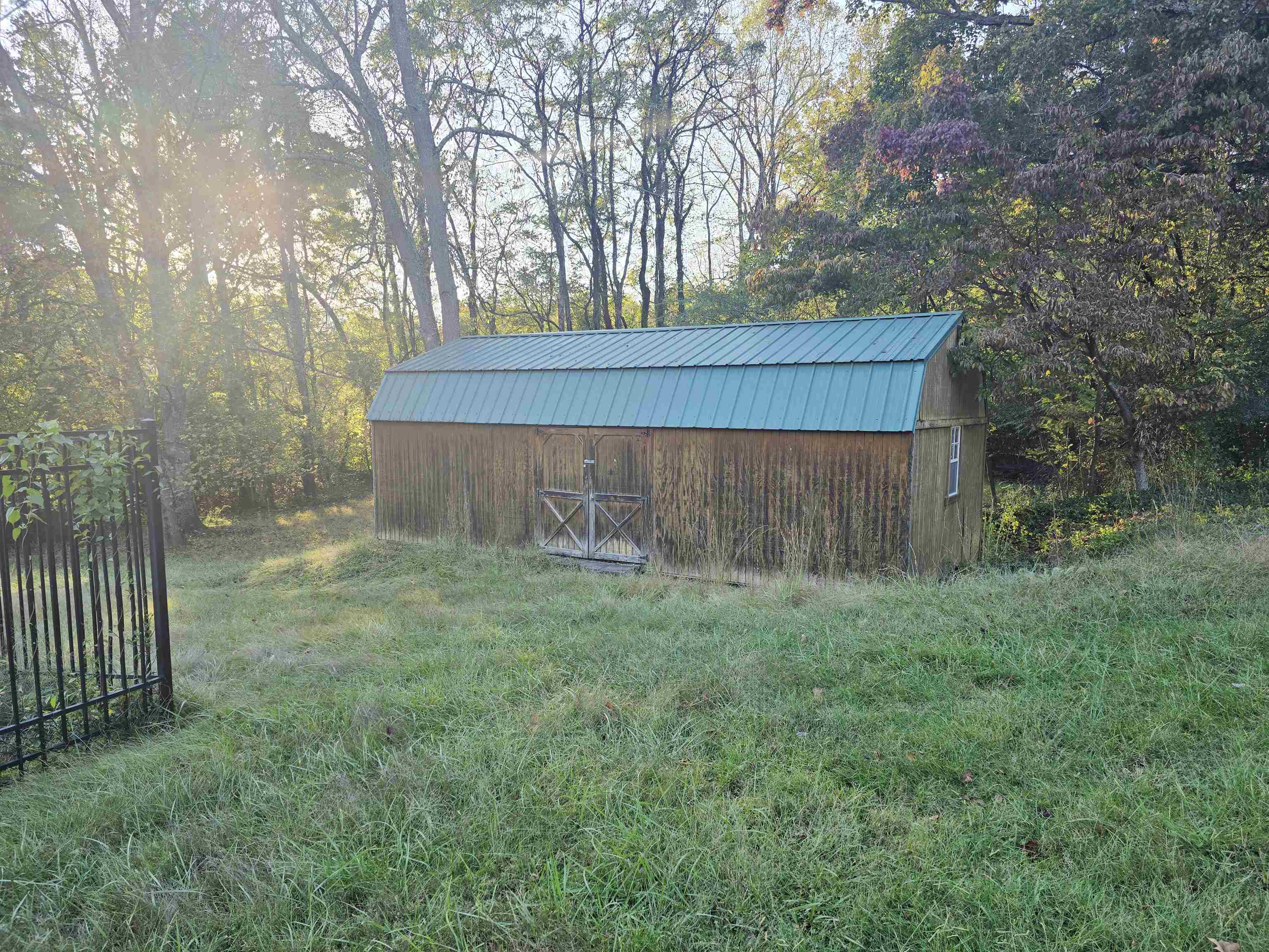 2211 Laymantown Road Troutville VA 24175