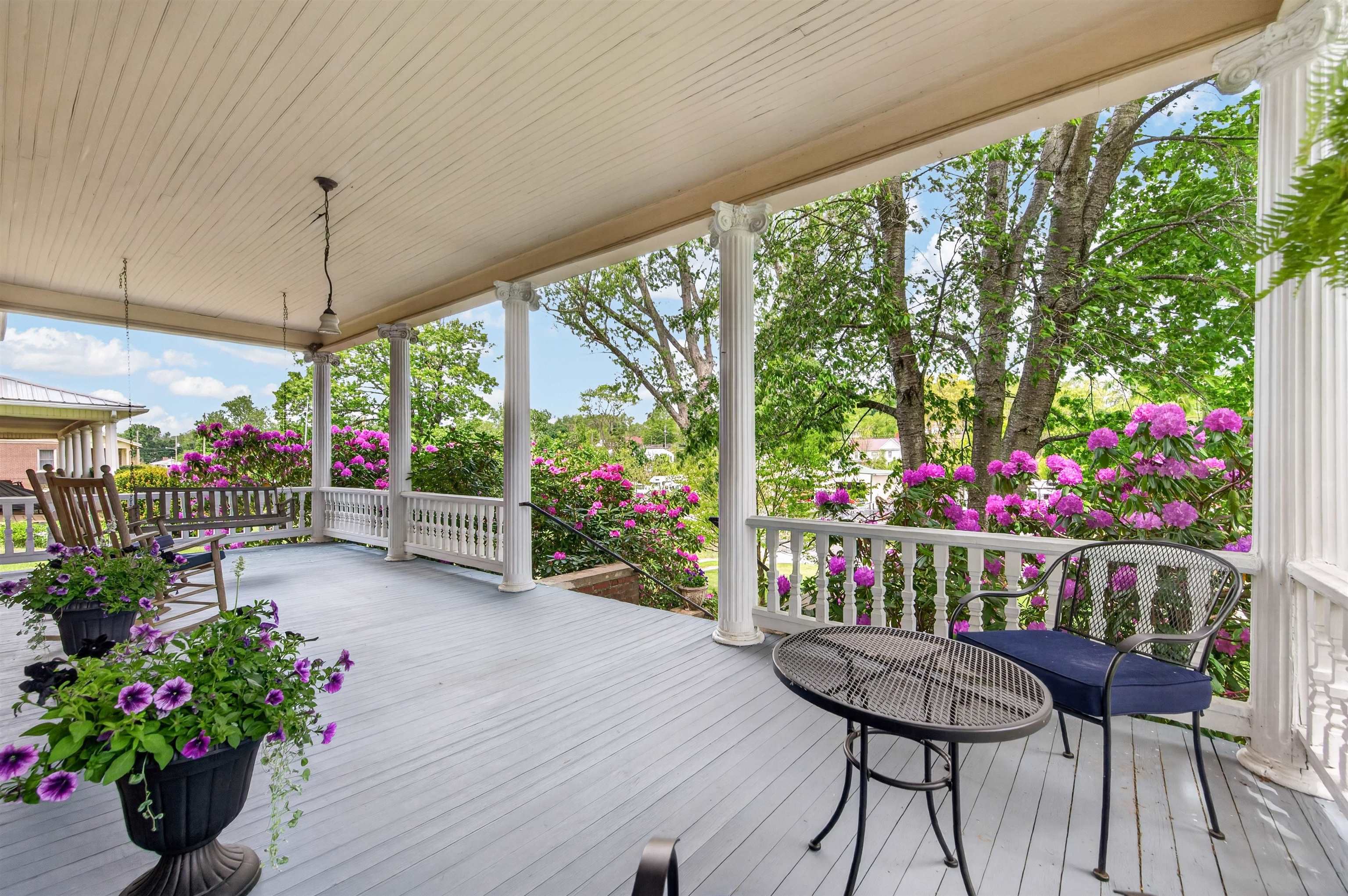 305 W Baumgardner Avenue Rural Retreat VA 24368