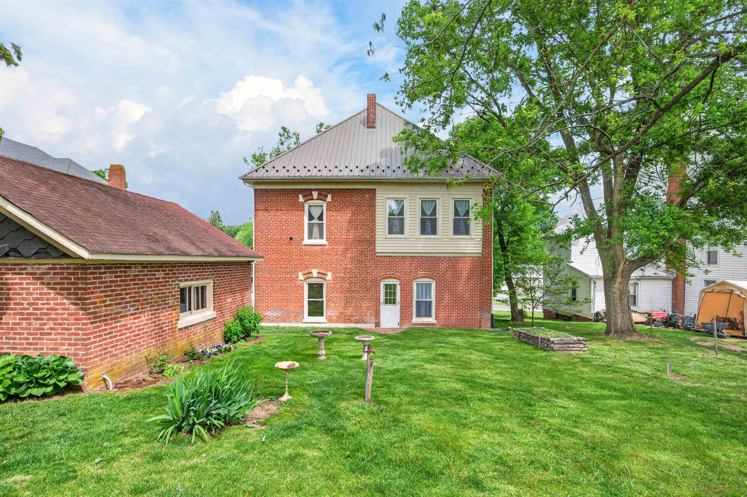 305 W Baumgardner Avenue Rural Retreat VA 24368