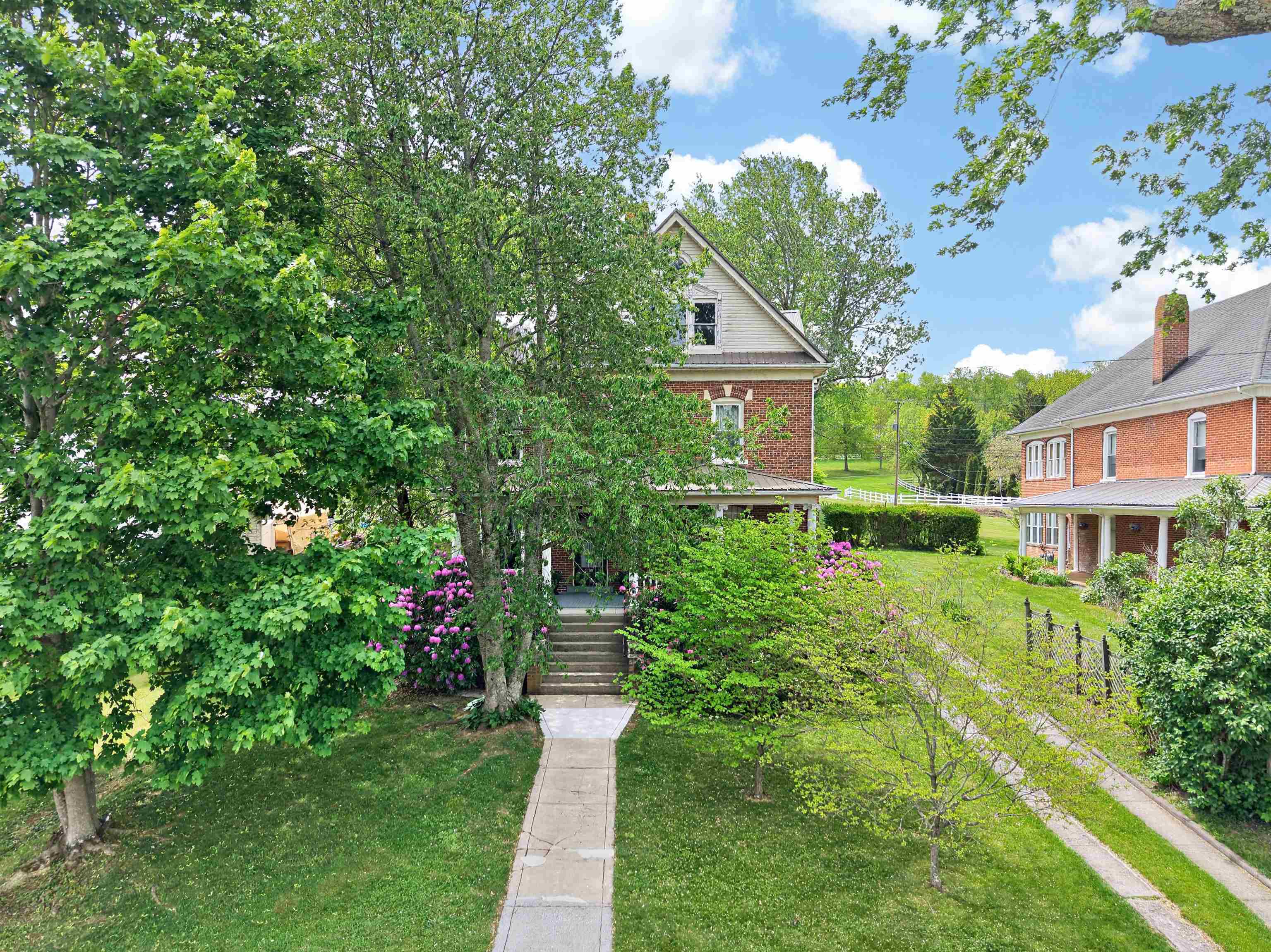305 W Baumgardner Avenue Rural Retreat VA 24368