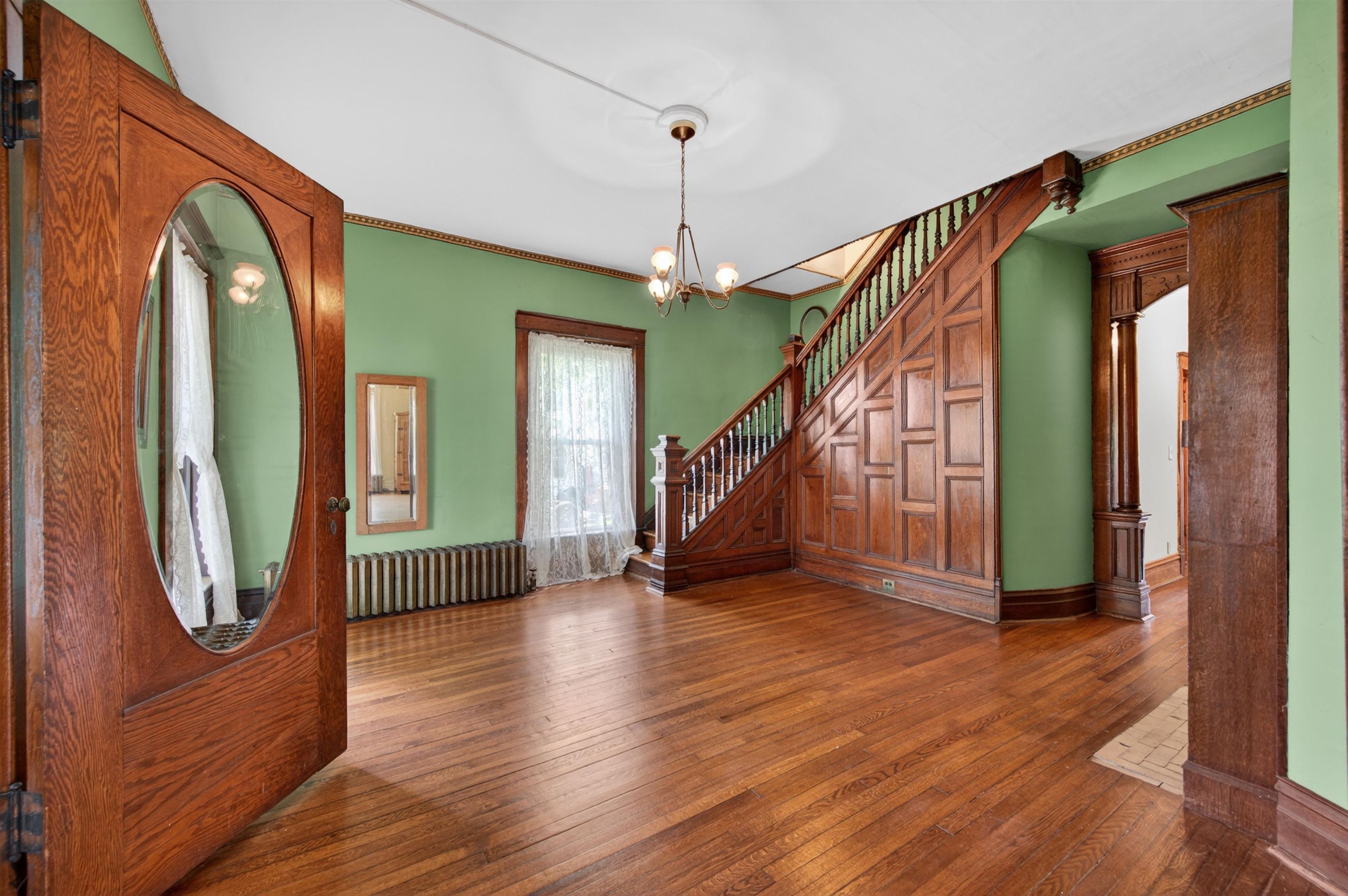 305 W Baumgardner Avenue Rural Retreat VA 24368