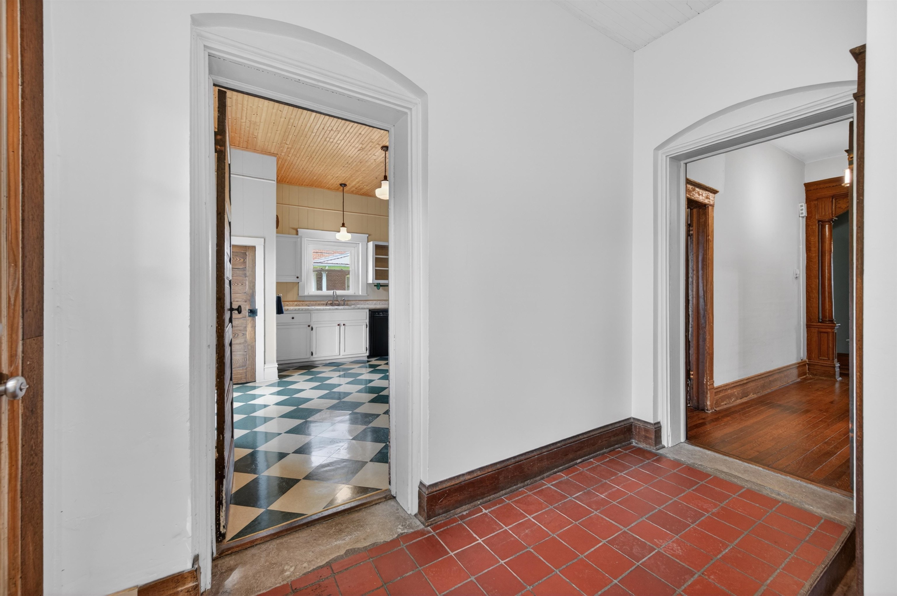 305 W Baumgardner Avenue Rural Retreat VA 24368