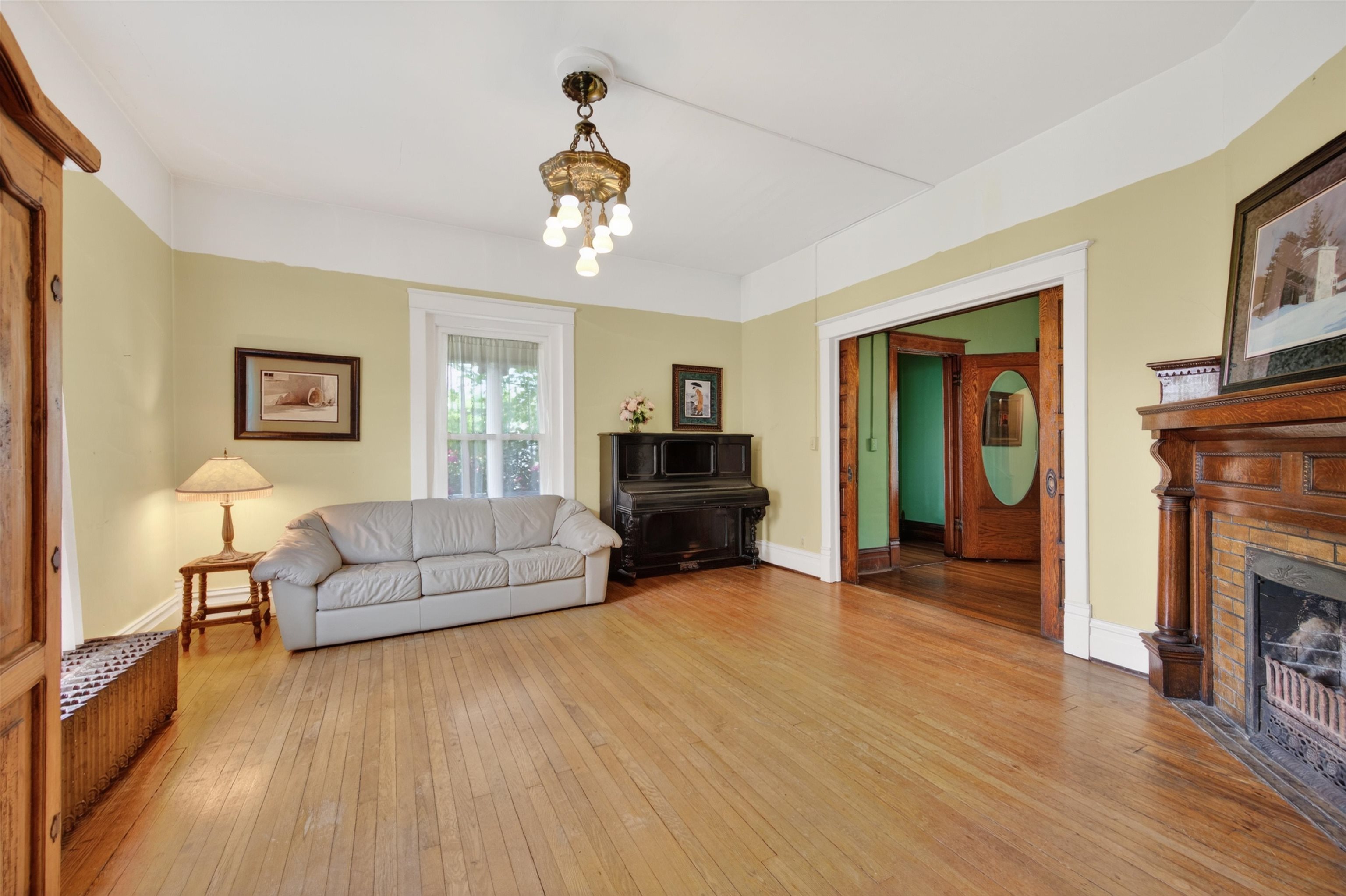 305 W Baumgardner Avenue Rural Retreat VA 24368