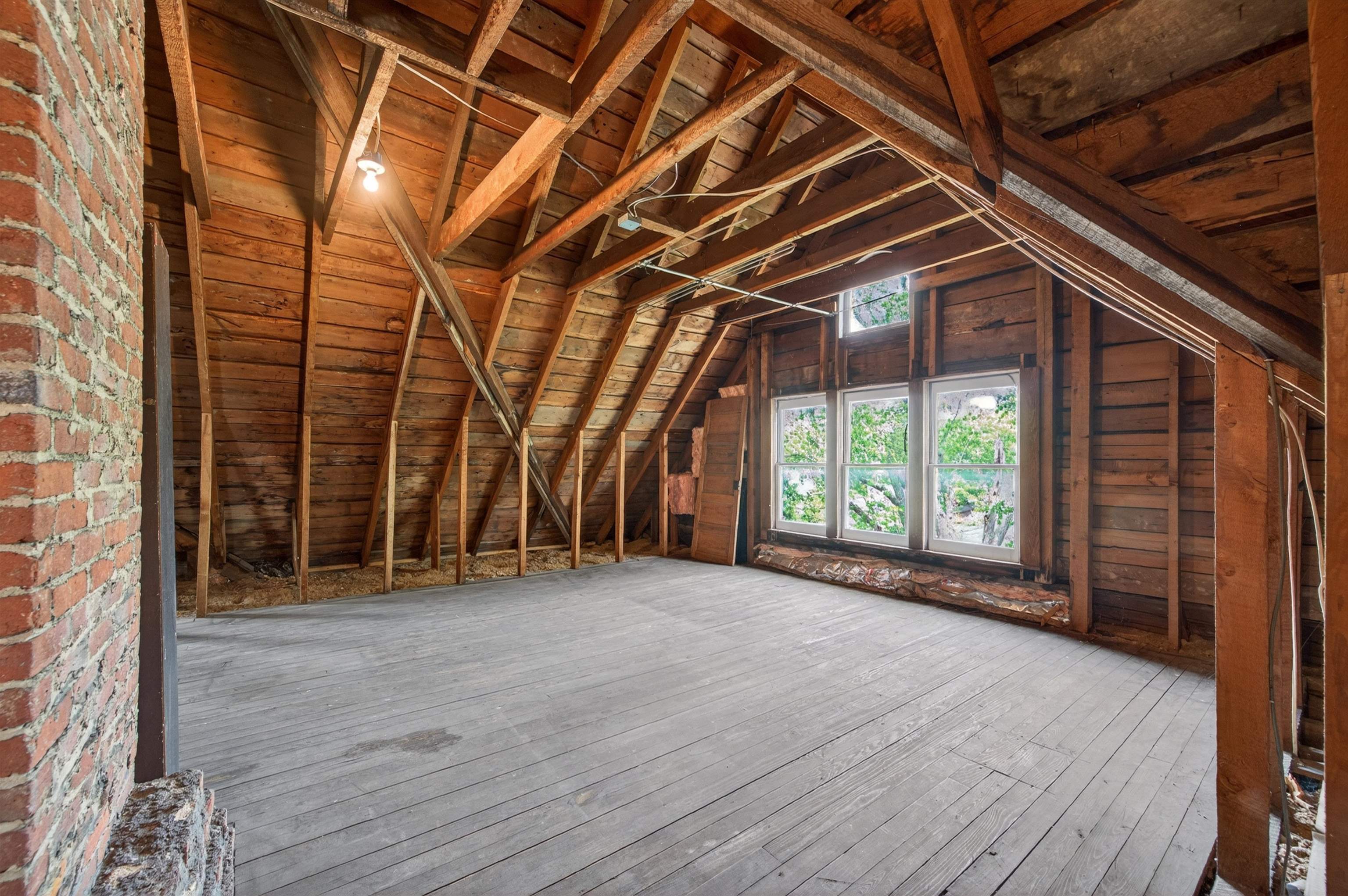 305 W Baumgardner Avenue Rural Retreat VA 24368