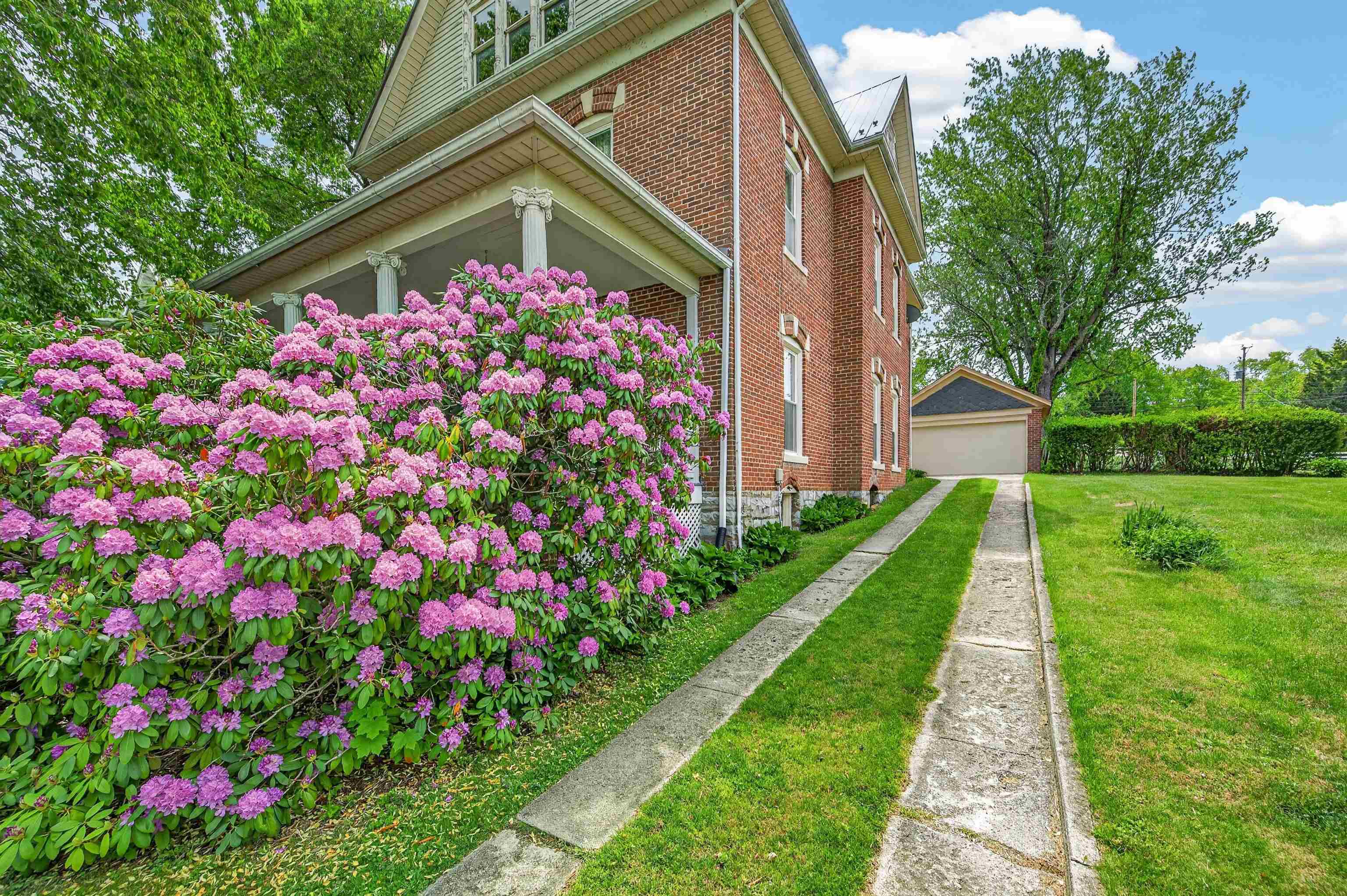 305 W Baumgardner Avenue Rural Retreat VA 24368