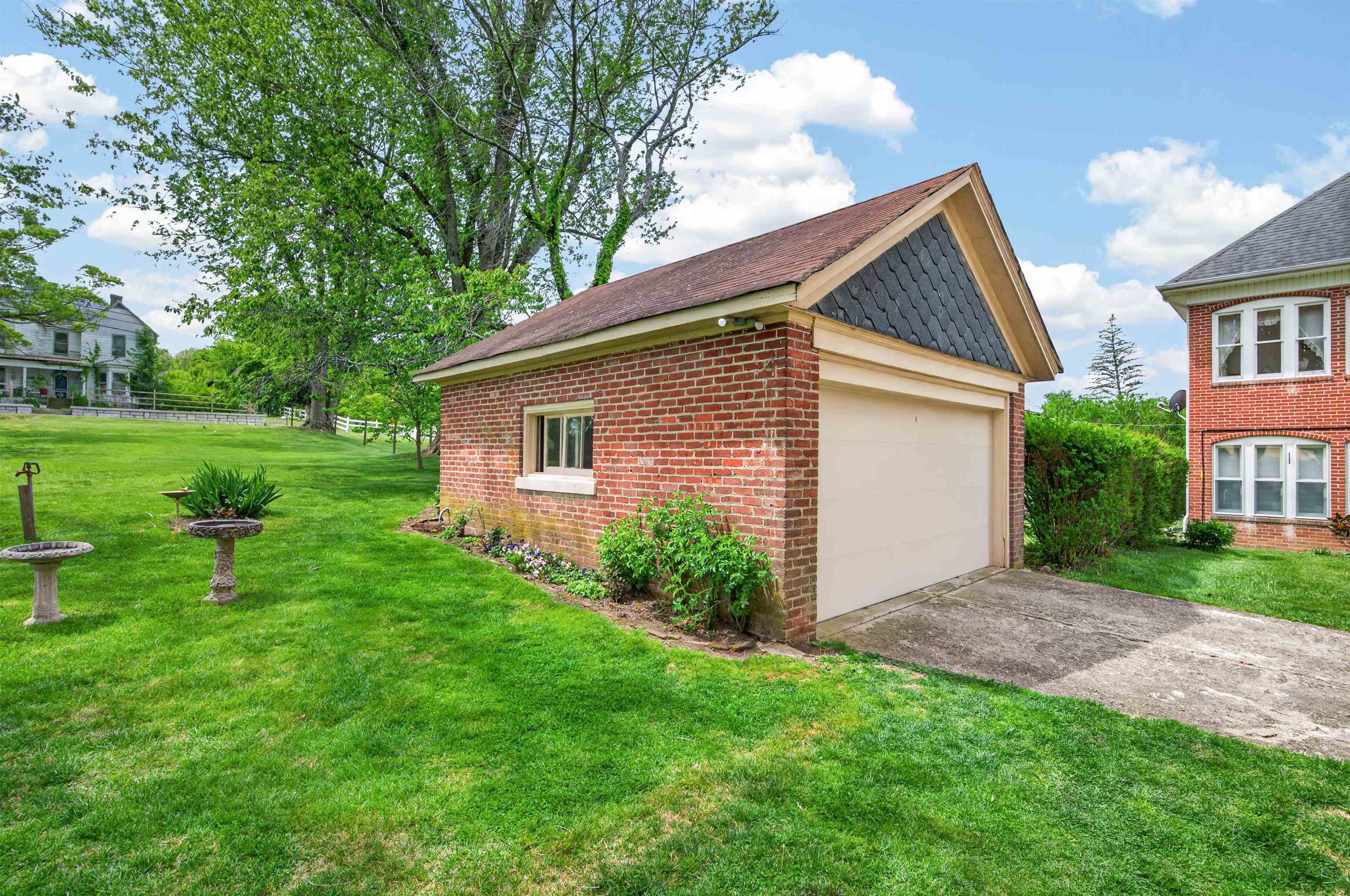305 W Baumgardner Avenue Rural Retreat VA 24368