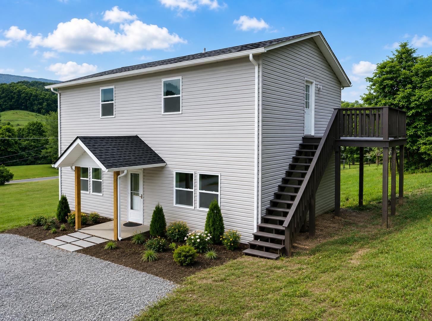 125 Dill Street Narrows VA 24124